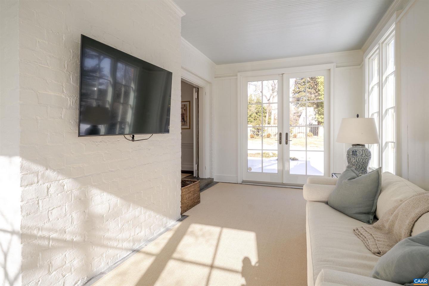 921 RUGBY RD, CHARLOTTESVILLE, Virginia 22903, 4 Bedrooms Bedrooms, ,2 BathroomsBathrooms,Residential,For sale,921 RUGBY RD,673312 MLS # 673312