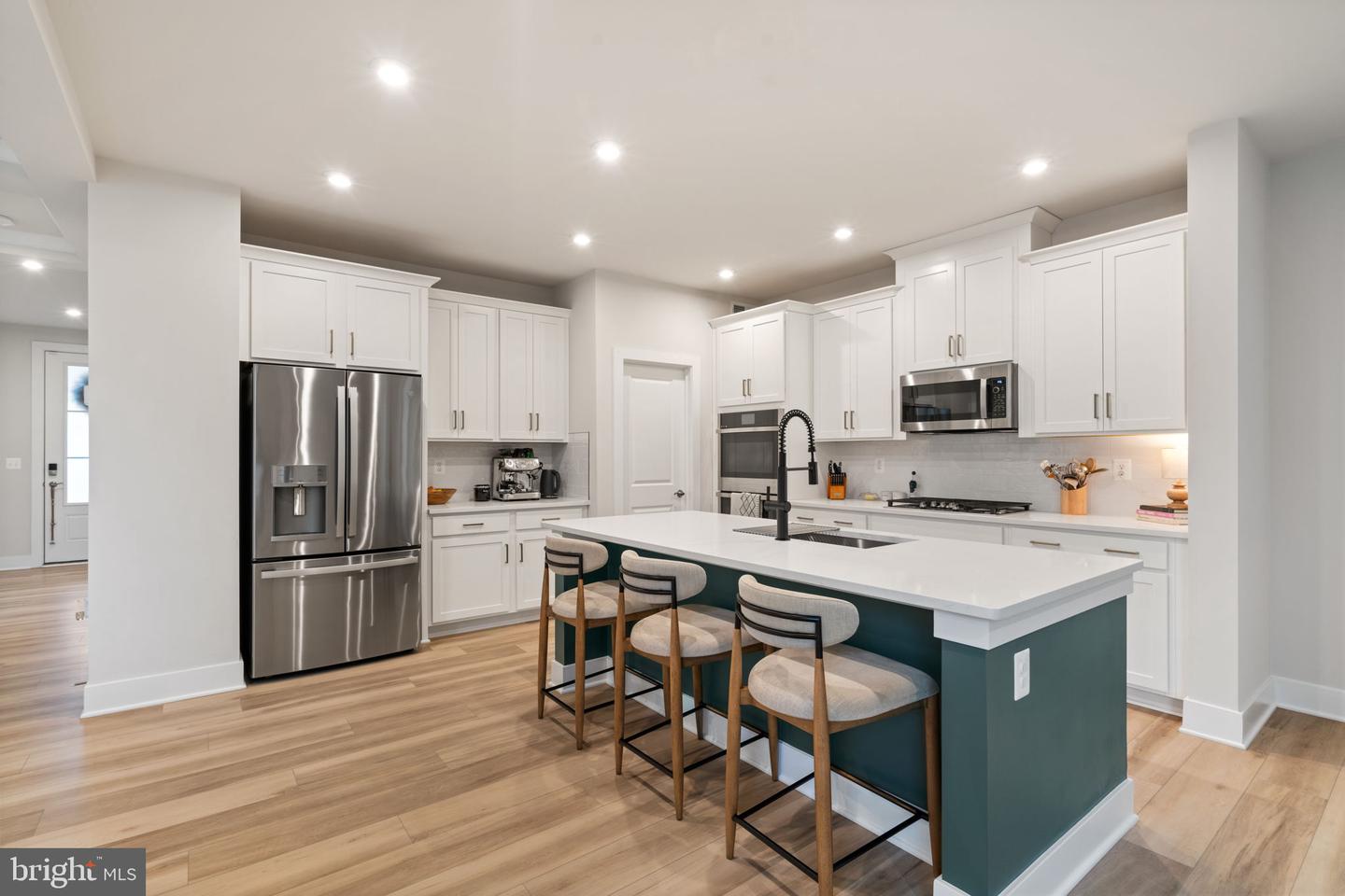 1924 SERVICEBERRY RD, DUMFRIES, Virginia 22026, 4 Bedrooms Bedrooms, ,2 BathroomsBathrooms,Residential,For sale,1924 SERVICEBERRY RD,VAPW2113356 MLS # VAPW2113356