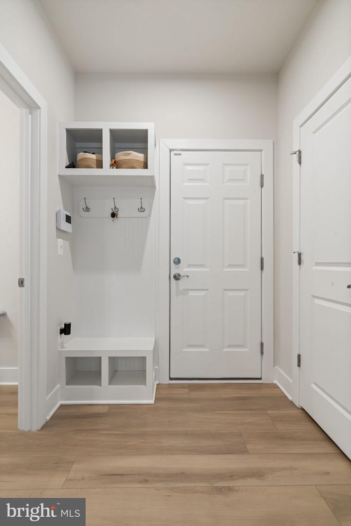 1924 SERVICEBERRY RD, DUMFRIES, Virginia 22026, 4 Bedrooms Bedrooms, ,2 BathroomsBathrooms,Residential,For sale,1924 SERVICEBERRY RD,VAPW2113356 MLS # VAPW2113356