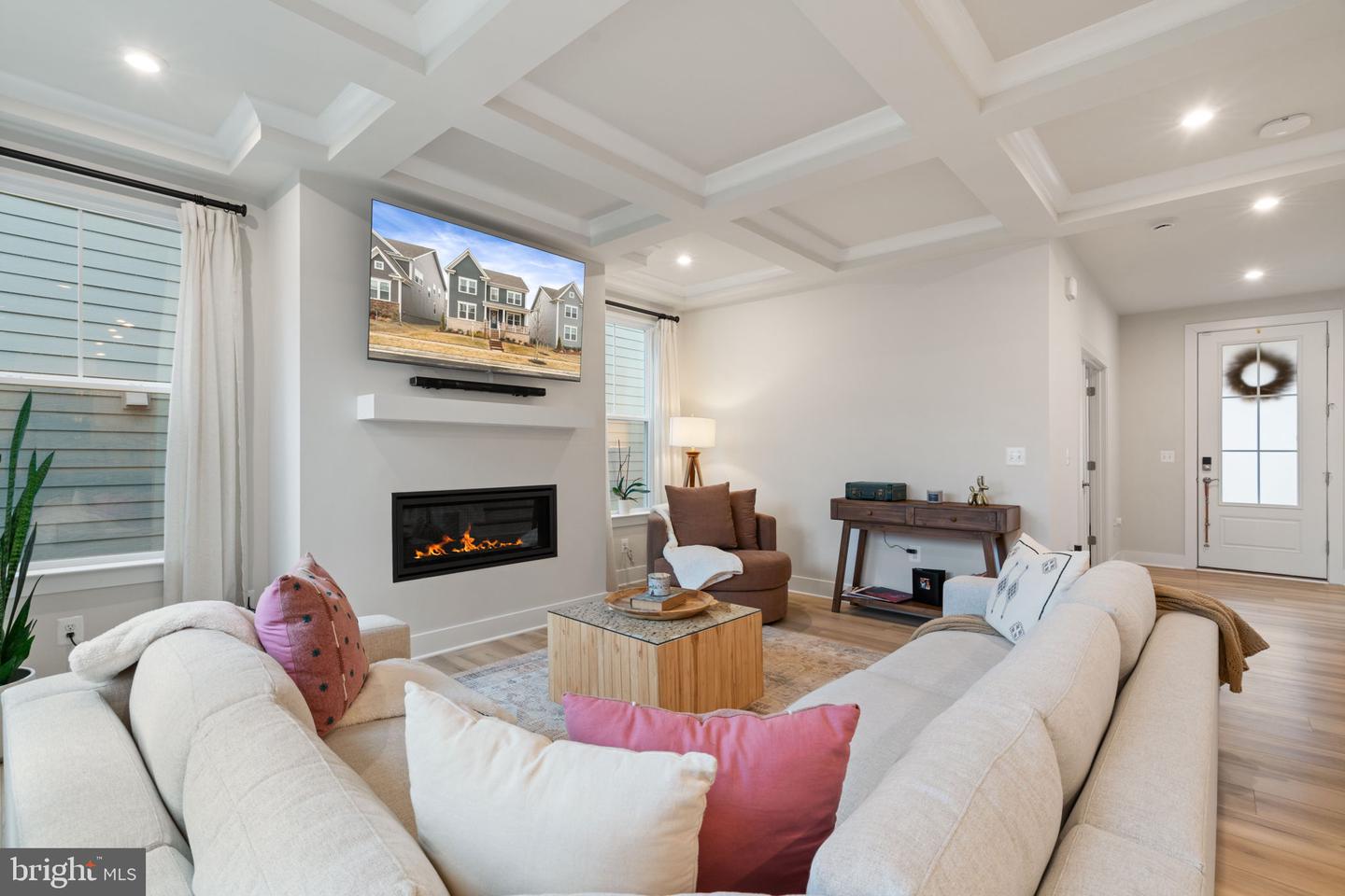 1924 SERVICEBERRY RD, DUMFRIES, Virginia 22026, 4 Bedrooms Bedrooms, ,2 BathroomsBathrooms,Residential,For sale,1924 SERVICEBERRY RD,VAPW2113356 MLS # VAPW2113356