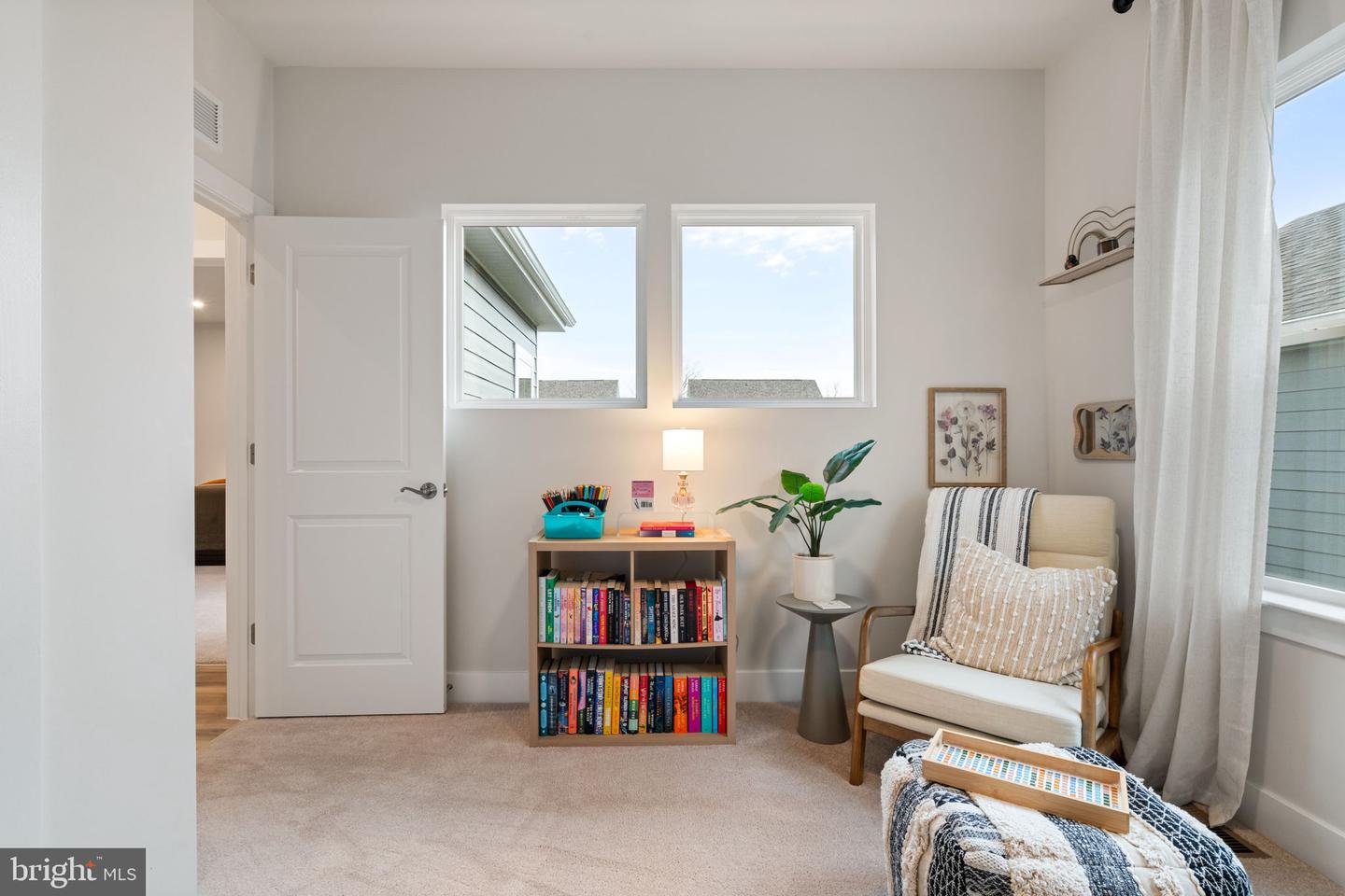 1924 SERVICEBERRY RD, DUMFRIES, Virginia 22026, 4 Bedrooms Bedrooms, ,2 BathroomsBathrooms,Residential,For sale,1924 SERVICEBERRY RD,VAPW2113356 MLS # VAPW2113356