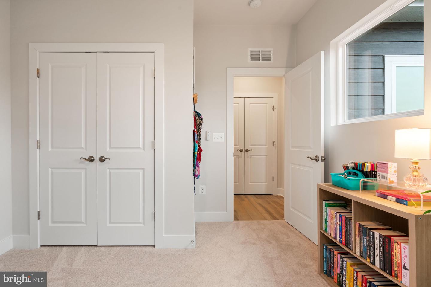 1924 SERVICEBERRY RD, DUMFRIES, Virginia 22026, 4 Bedrooms Bedrooms, ,2 BathroomsBathrooms,Residential,For sale,1924 SERVICEBERRY RD,VAPW2113356 MLS # VAPW2113356