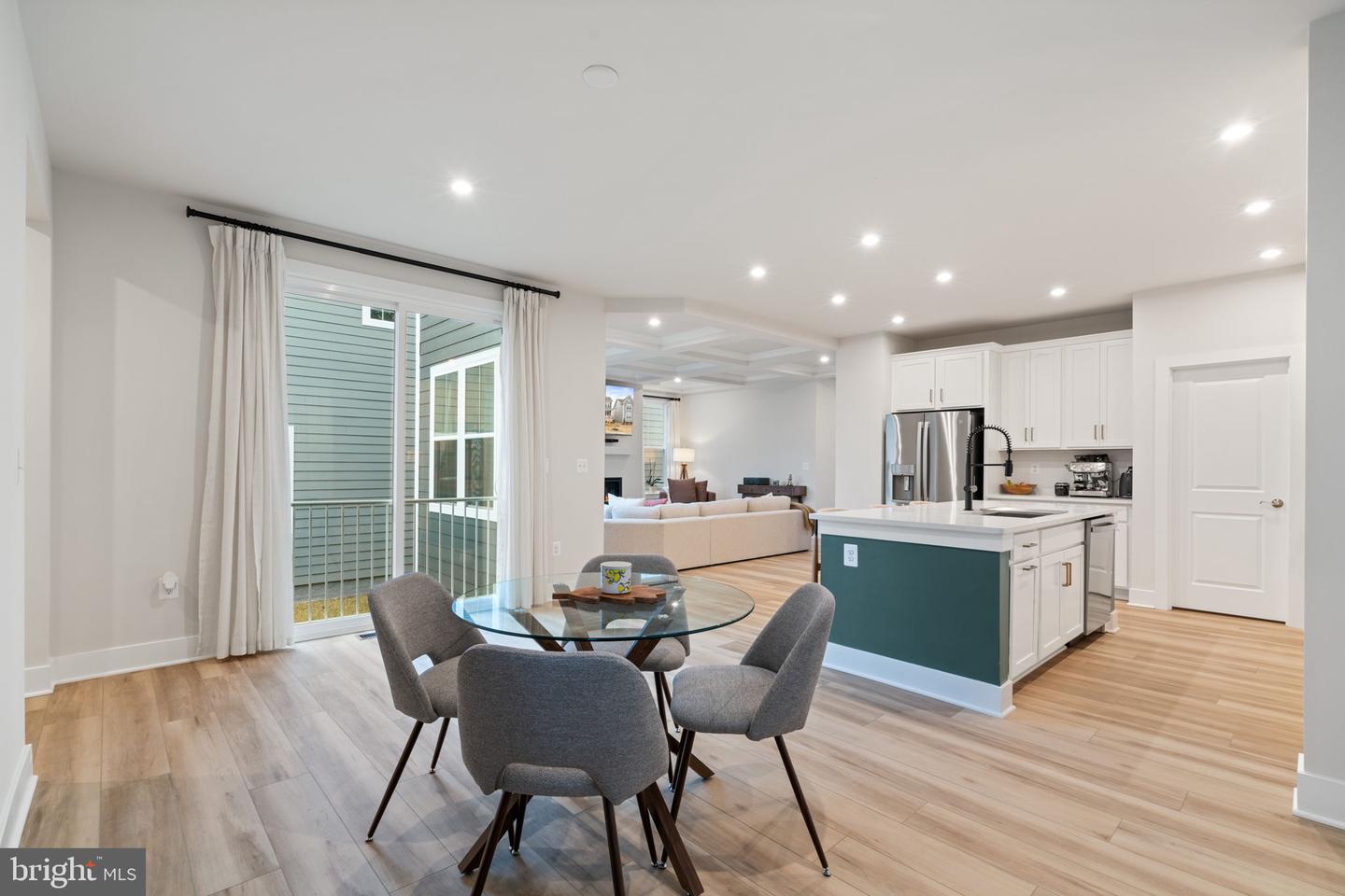 1924 SERVICEBERRY RD, DUMFRIES, Virginia 22026, 4 Bedrooms Bedrooms, ,2 BathroomsBathrooms,Residential,For sale,1924 SERVICEBERRY RD,VAPW2113356 MLS # VAPW2113356