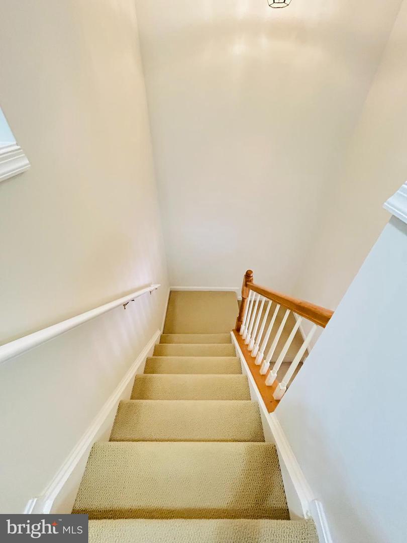 45798 MOUNTAIN PINE SQ, STERLING, Virginia 20166, 3 Bedrooms Bedrooms, ,3 BathroomsBathrooms,Residential,For sale,45798 MOUNTAIN PINE SQ,VALO2116876 MLS # VALO2116876