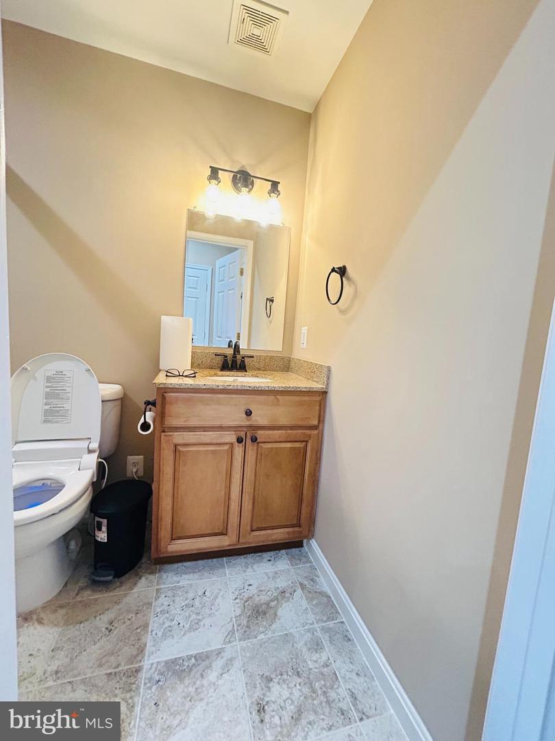 45798 MOUNTAIN PINE SQ, STERLING, Virginia 20166, 3 Bedrooms Bedrooms, ,3 BathroomsBathrooms,Residential,For sale,45798 MOUNTAIN PINE SQ,VALO2116876 MLS # VALO2116876