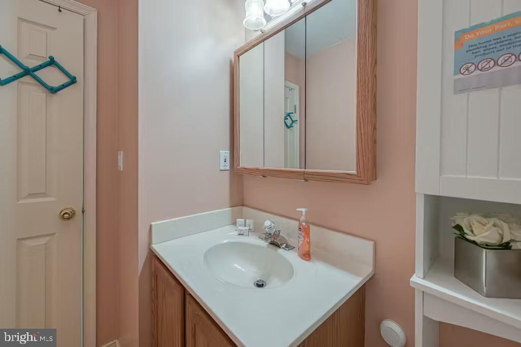 68 EMMA JANE LN, BUMPASS, Virginia 23024, 5 Bedrooms Bedrooms, ,3 BathroomsBathrooms,Residential,For sale,68 EMMA JANE LN,VALA2009364 MLS # VALA2009364