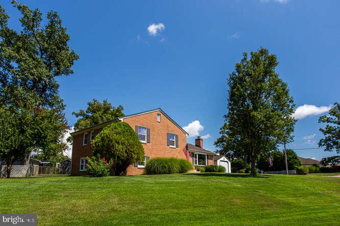 5004 LARNO DR, ALEXANDRIA, Virginia 22310, 4 Bedrooms Bedrooms, ,2 BathroomsBathrooms,Residential,For sale,5004 LARNO DR,VAFX2293466 MLS # VAFX2293466 5004 LARNO DR, ALEXANDRIA, Virginia 22310, 4 Bedrooms Bedrooms, ,2 BathroomsBathrooms,Residential,For sale,5004 LARNO DR,VAFX2293466 MLS # VAFX2293466