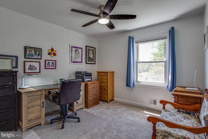 5004 LARNO DR, ALEXANDRIA, Virginia 22310, 4 Bedrooms Bedrooms, ,2 BathroomsBathrooms,Residential,For sale,5004 LARNO DR,VAFX2293466 MLS # VAFX2293466 5004 LARNO DR, ALEXANDRIA, Virginia 22310, 4 Bedrooms Bedrooms, ,2 BathroomsBathrooms,Residential,For sale,5004 LARNO DR,VAFX2293466 MLS # VAFX2293466