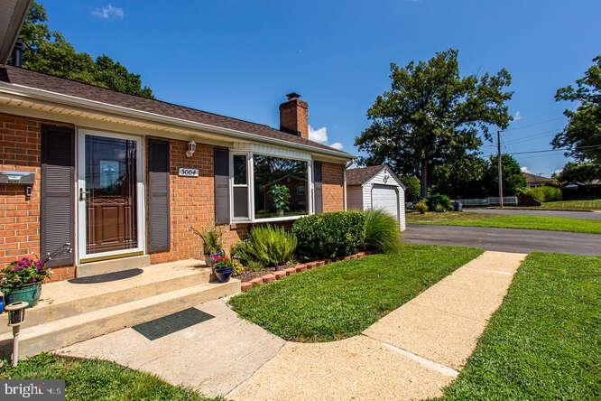 5004 LARNO DR, ALEXANDRIA, Virginia 22310, 4 Bedrooms Bedrooms, ,2 BathroomsBathrooms,Residential,For sale,5004 LARNO DR,VAFX2293466 MLS # VAFX2293466 5004 LARNO DR, ALEXANDRIA, Virginia 22310, 4 Bedrooms Bedrooms, ,2 BathroomsBathrooms,Residential,For sale,5004 LARNO DR,VAFX2293466 MLS # VAFX2293466