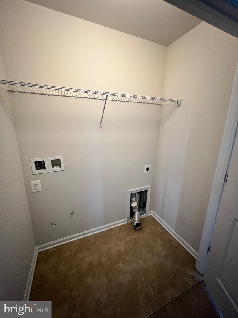 12105 BOWLING FARM CT, FREDERICKSBURG, Virginia 22407, ,Residential,For sale,12105 BOWLING FARM CT,VASP2039714 MLS # VASP2039714