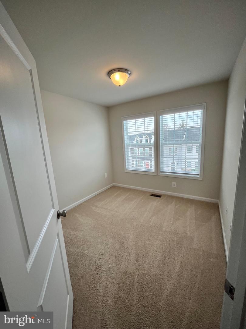 12105 BOWLING FARM CT, FREDERICKSBURG, Virginia 22407, ,Residential,For sale,12105 BOWLING FARM CT,VASP2039714 MLS # VASP2039714