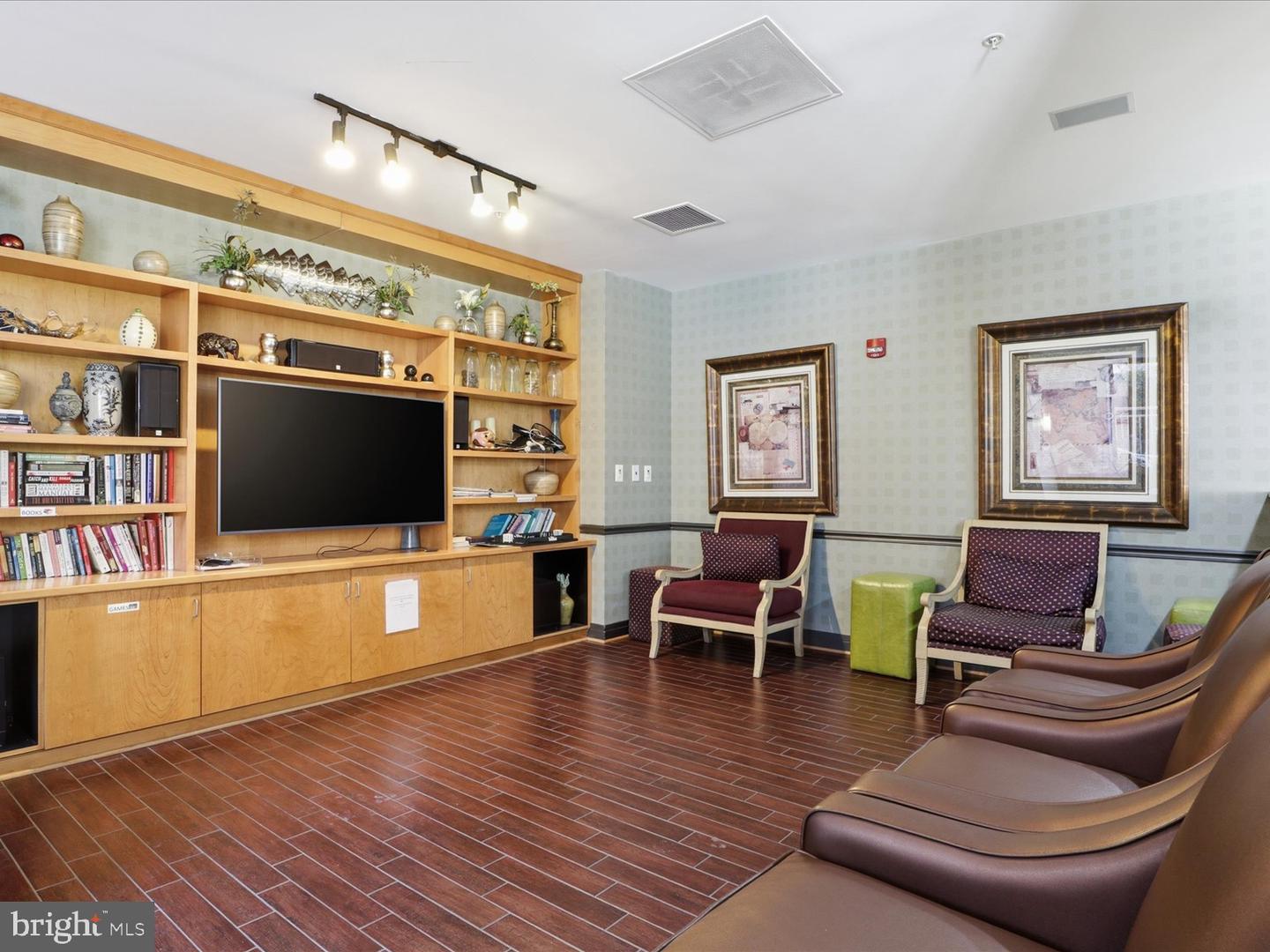 1201 N GARFIELD ST #203, ARLINGTON, Virginia 22201, 2 Bedrooms Bedrooms, ,2 BathroomsBathrooms,Residential,For sale,1201 N GARFIELD ST #203,VAAR2069598 MLS # VAAR2069598 1201 N GARFIELD ST #203, ARLINGTON, Virginia 22201, 2 Bedrooms Bedrooms, ,2 BathroomsBathrooms,Residential,For sale,1201 N GARFIELD ST #203,VAAR2069598 MLS # VAAR2069598