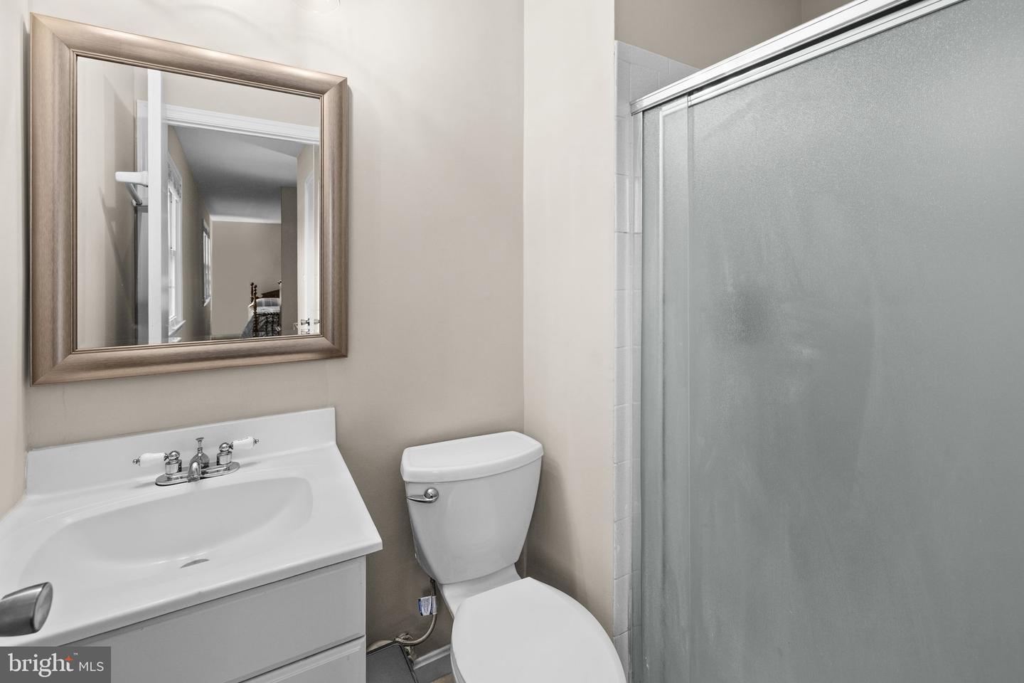 9847 ALAN CT, MANASSAS, Virginia 20109, 4 Bedrooms Bedrooms, ,2 BathroomsBathrooms,Residential,For sale,9847 ALAN CT,VAPW2113688 MLS # VAPW2113688