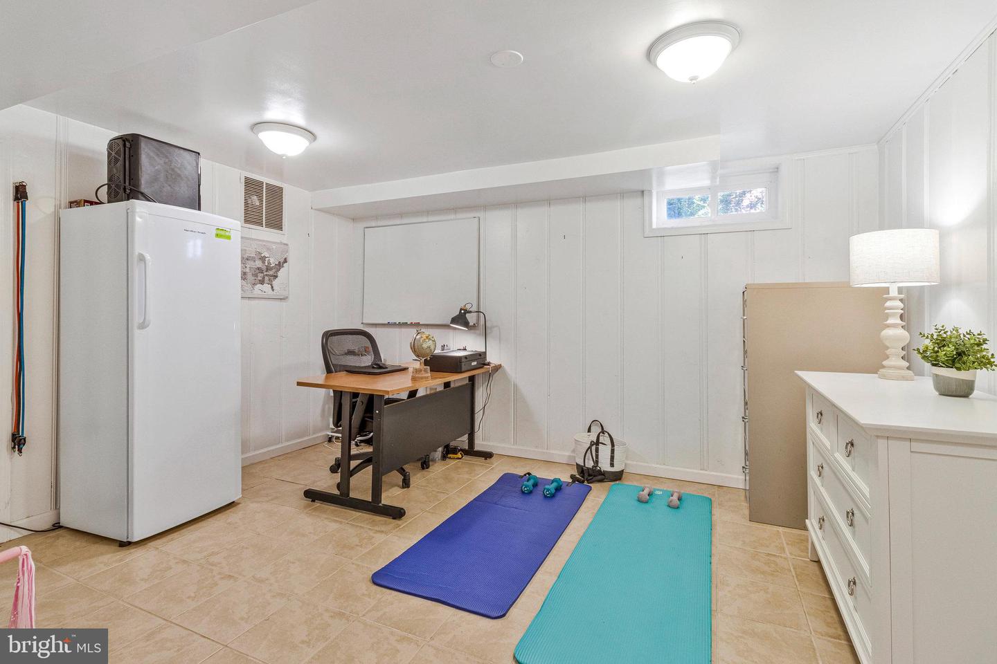 6928 UNIVERSITY DR, ALEXANDRIA, Virginia 22307, 2 Bedrooms Bedrooms, 9 Rooms Rooms,2 BathroomsBathrooms,Residential,For sale,6928 UNIVERSITY DR,VAFX2294074 MLS # VAFX2294074