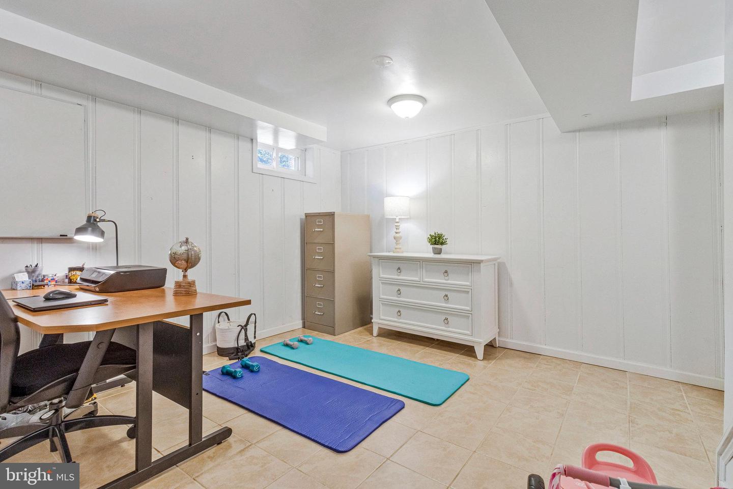 6928 UNIVERSITY DR, ALEXANDRIA, Virginia 22307, 2 Bedrooms Bedrooms, 9 Rooms Rooms,2 BathroomsBathrooms,Residential,For sale,6928 UNIVERSITY DR,VAFX2294074 MLS # VAFX2294074