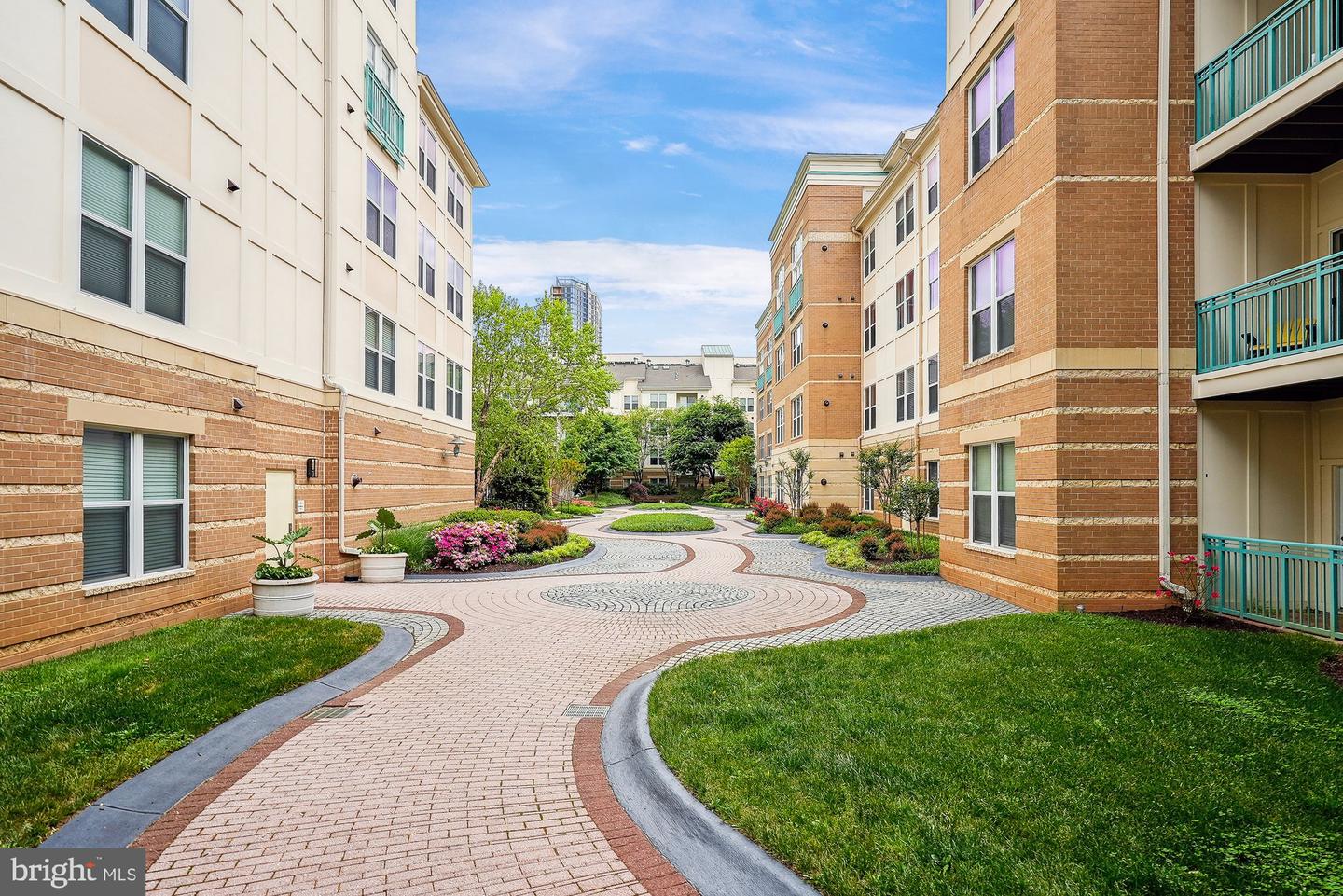 12000 MARKET ST #371, RESTON, Virginia 20190, 1 Bedroom Bedrooms, 5 Rooms Rooms,1 BathroomBathrooms,Residential,For sale,12000 MARKET ST #371,VAFX2294256 MLS # VAFX2294256 12000 MARKET ST #371, RESTON, Virginia 20190, 1 Bedroom Bedrooms, 5 Rooms Rooms,1 BathroomBathrooms,Residential,For sale,12000 MARKET ST #371,VAFX2294256 MLS # VAFX2294256