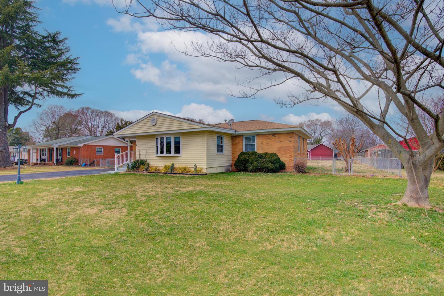 62 DARL CIR, COLONIAL BEACH, Virginia 22443, 3 Bedrooms Bedrooms, ,2 BathroomsBathrooms,Residential,For sale,62 DARL CIR,VAWE2010624 MLS # VAWE2010624