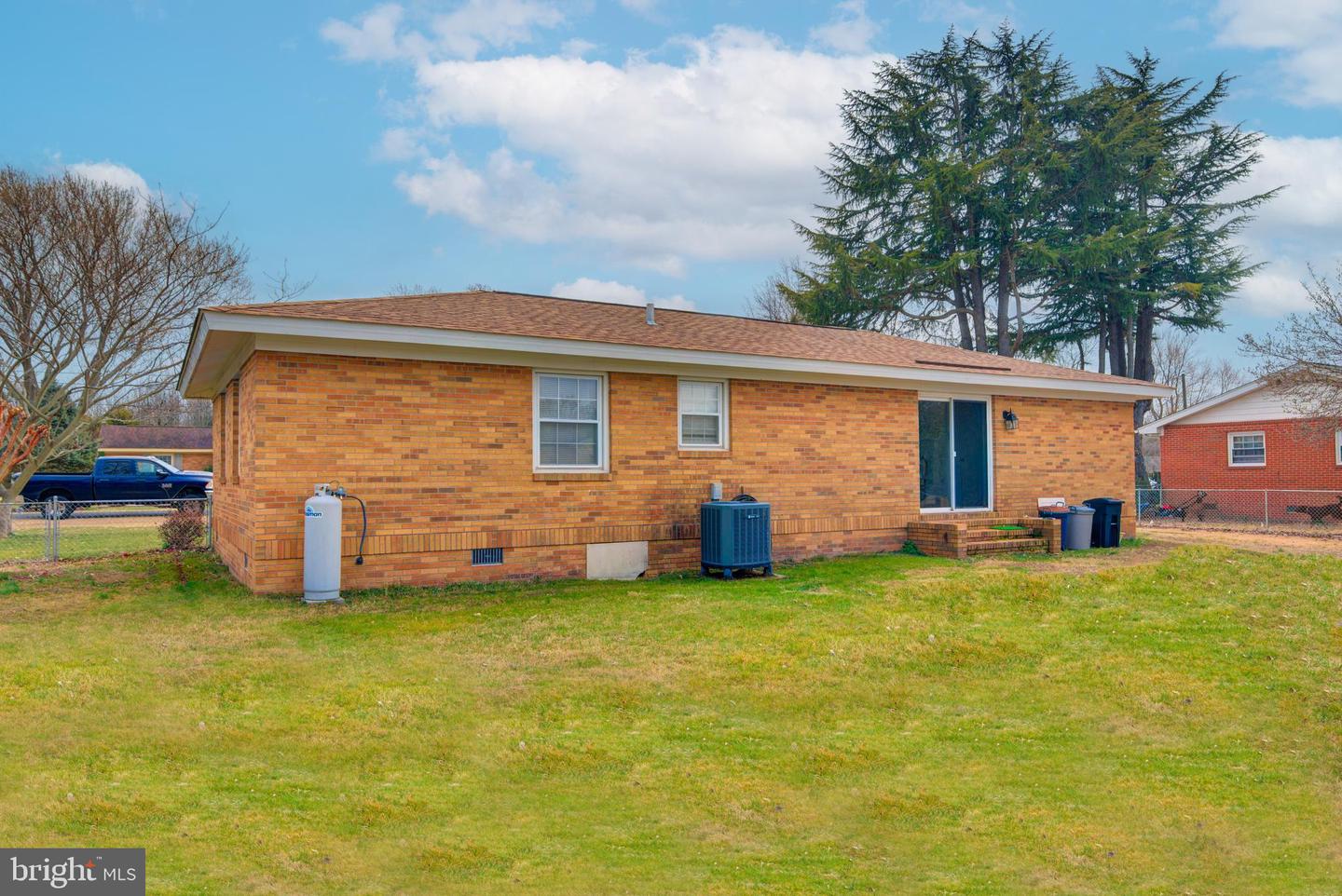 62 DARL CIR, COLONIAL BEACH, Virginia 22443, 3 Bedrooms Bedrooms, ,2 BathroomsBathrooms,Residential,For sale,62 DARL CIR,VAWE2010624 MLS # VAWE2010624