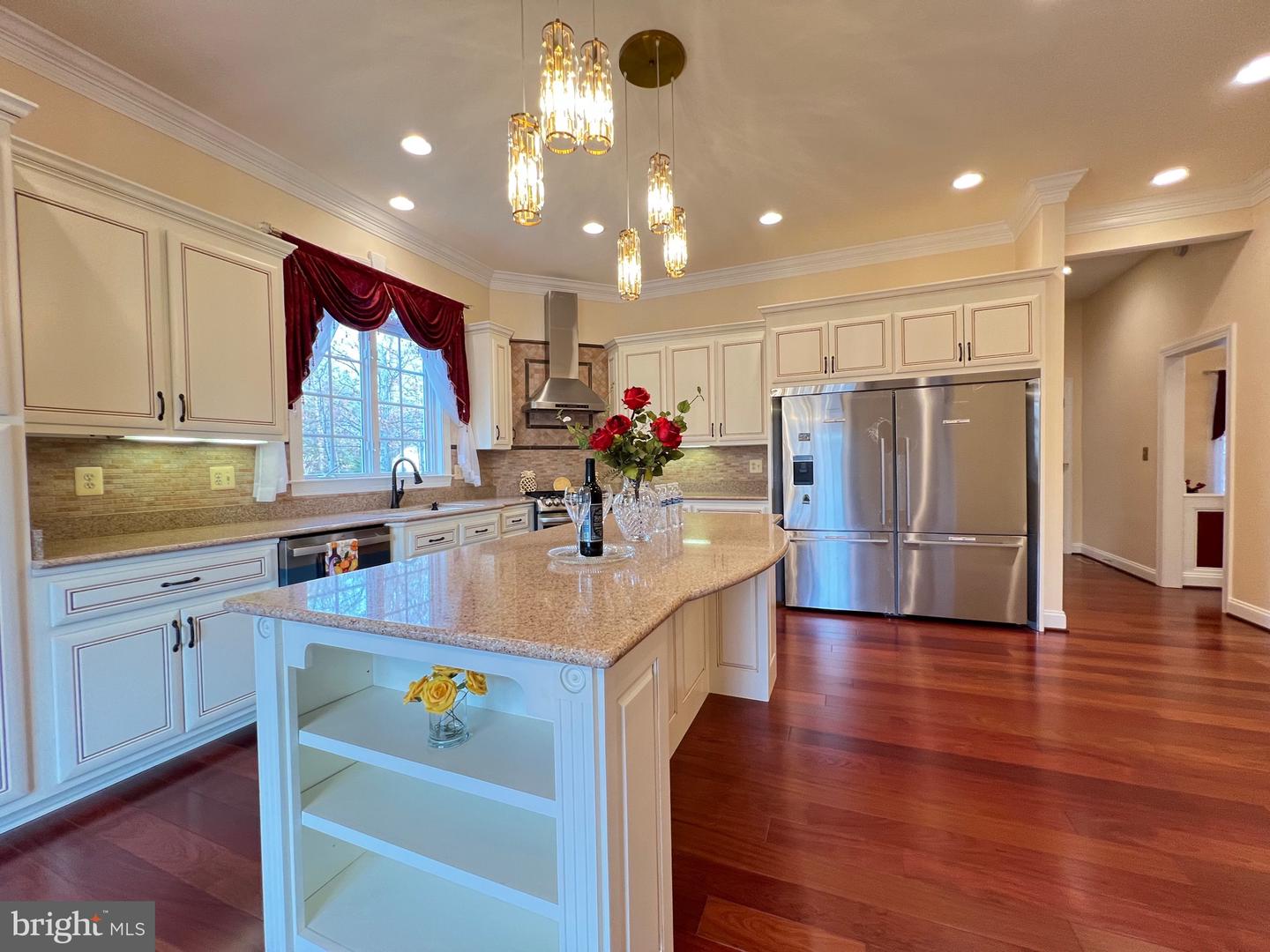 11207 VALOR BRIDGE DR, SPOTSYLVANIA, Virginia 22551, 5 Bedrooms Bedrooms, ,4 BathroomsBathrooms,Residential,For sale,11207 VALOR BRIDGE DR,VASP2039802 MLS # VASP2039802