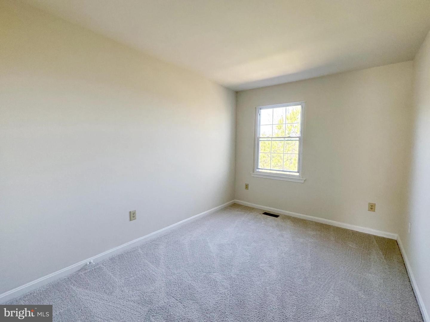 9615 FRANKLIN WOODS PL, LORTON, Virginia 22079, 4 Bedrooms Bedrooms, ,3 BathroomsBathrooms,Residential,For sale,9615 FRANKLIN WOODS PL,VAFX2294792 MLS # VAFX2294792 9615 FRANKLIN WOODS PL, LORTON, Virginia 22079, 4 Bedrooms Bedrooms, ,3 BathroomsBathrooms,Residential,For sale,9615 FRANKLIN WOODS PL,VAFX2294792 MLS # VAFX2294792