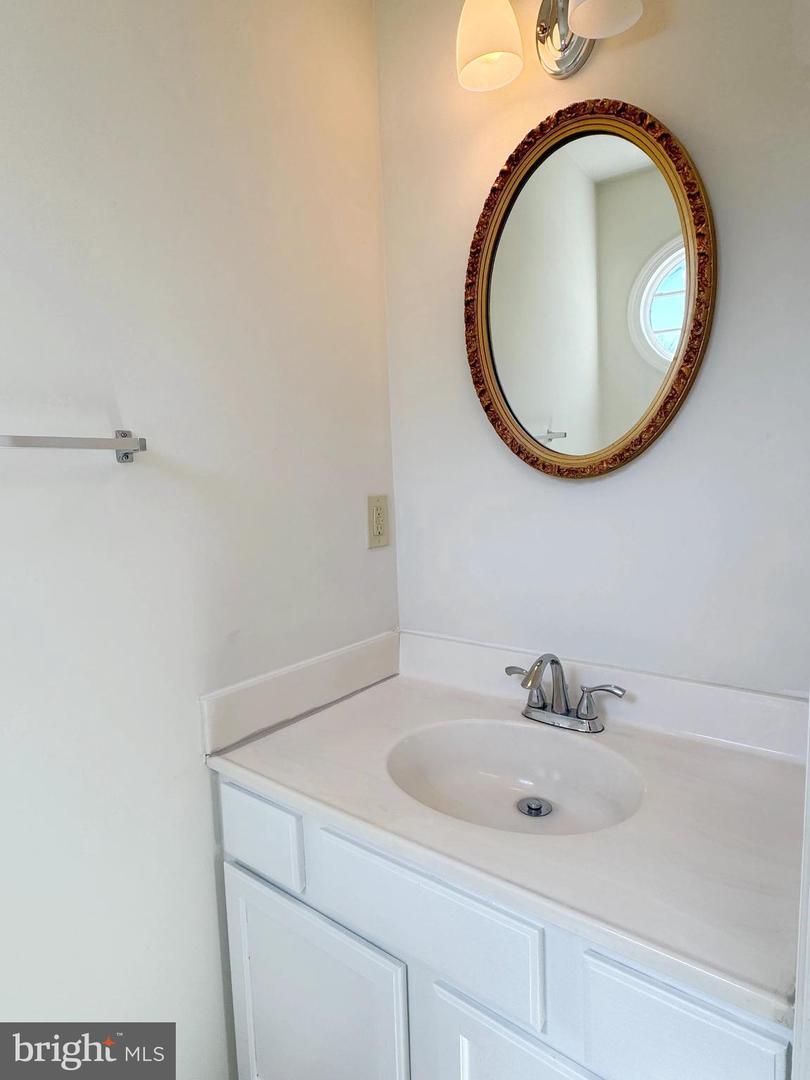 9615 FRANKLIN WOODS PL, LORTON, Virginia 22079, 4 Bedrooms Bedrooms, ,3 BathroomsBathrooms,Residential,For sale,9615 FRANKLIN WOODS PL,VAFX2294792 MLS # VAFX2294792 9615 FRANKLIN WOODS PL, LORTON, Virginia 22079, 4 Bedrooms Bedrooms, ,3 BathroomsBathrooms,Residential,For sale,9615 FRANKLIN WOODS PL,VAFX2294792 MLS # VAFX2294792