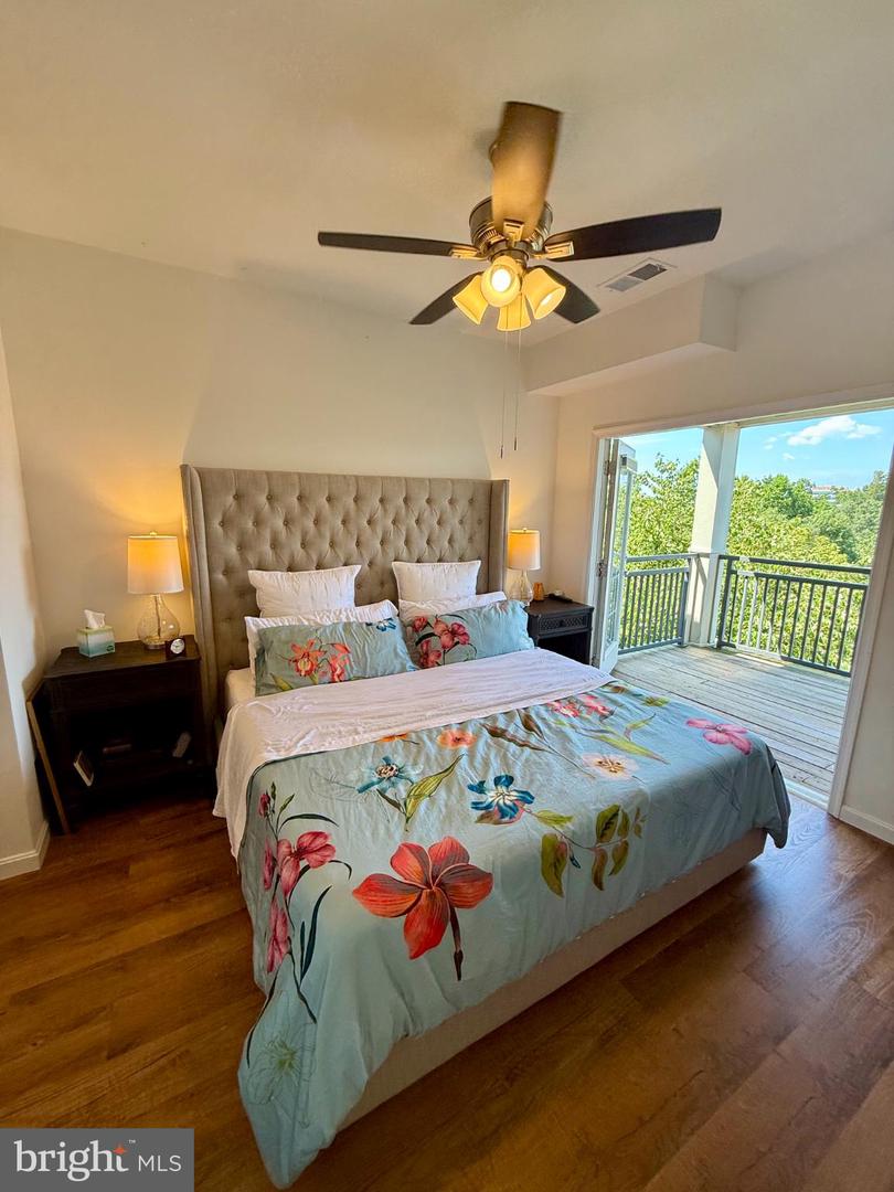 3021 NICOSH CIR #1406, FALLS CHURCH, Virginia 22042, 1 Bedroom Bedrooms, 3 Rooms Rooms,1 BathroomBathrooms,Residential,For sale,3021 NICOSH CIR #1406,VAFX2294806 MLS # VAFX2294806