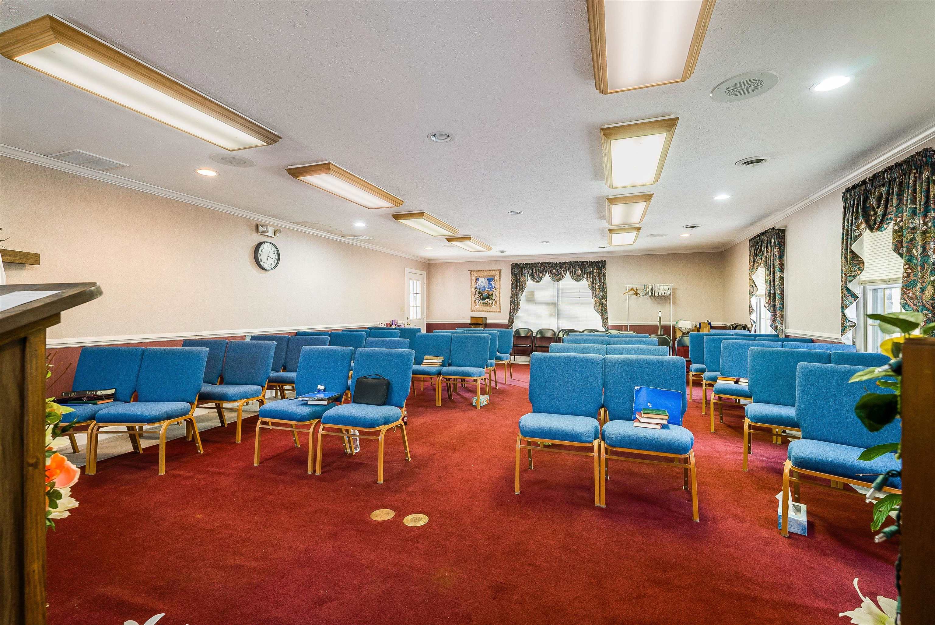 727 LEE HWY, VERONA, Virginia 24482, ,Commercial,727 LEE HWY,674099 MLS # 674099