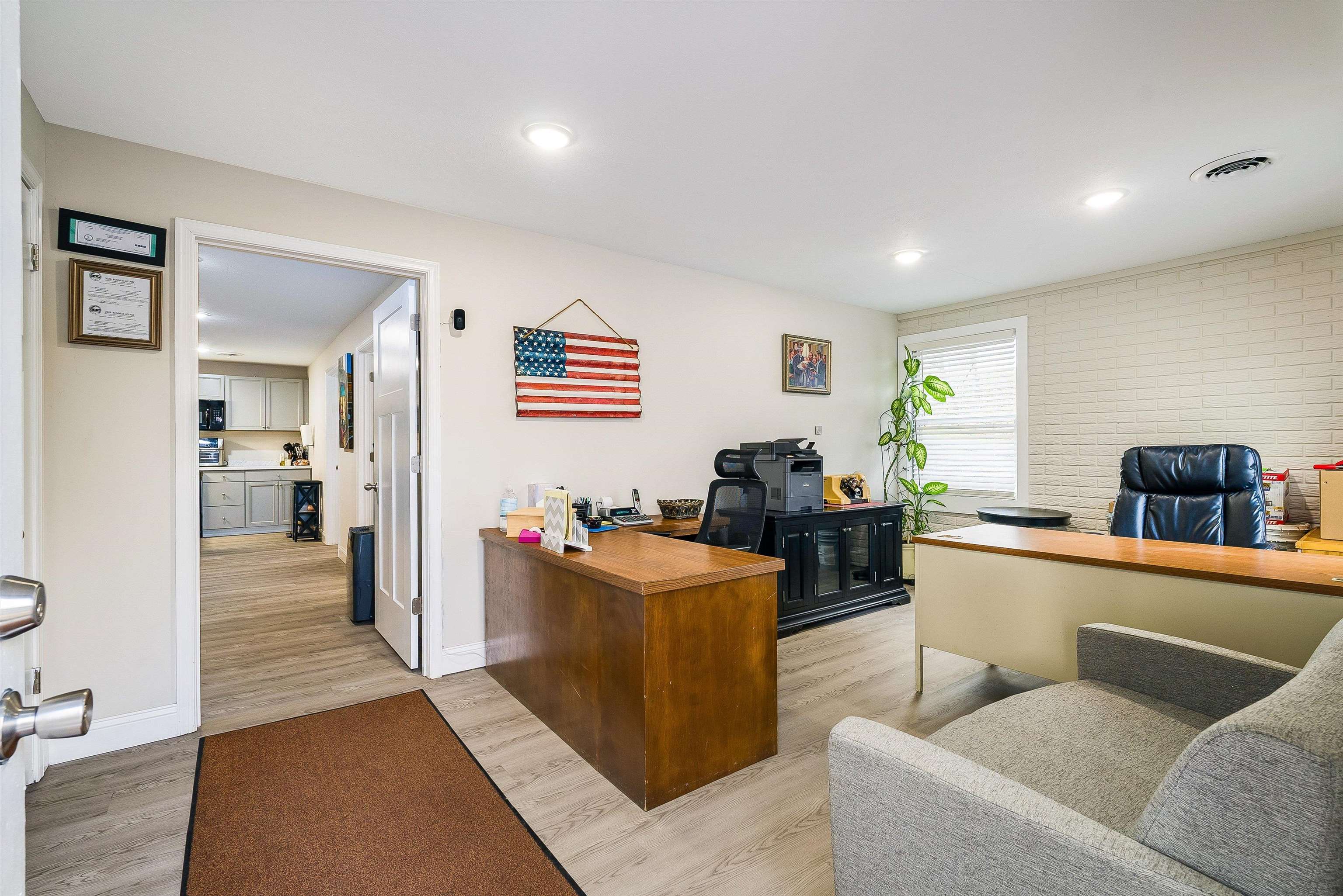 727 LEE HWY, VERONA, Virginia 24482, ,Commercial,727 LEE HWY,674099 MLS # 674099