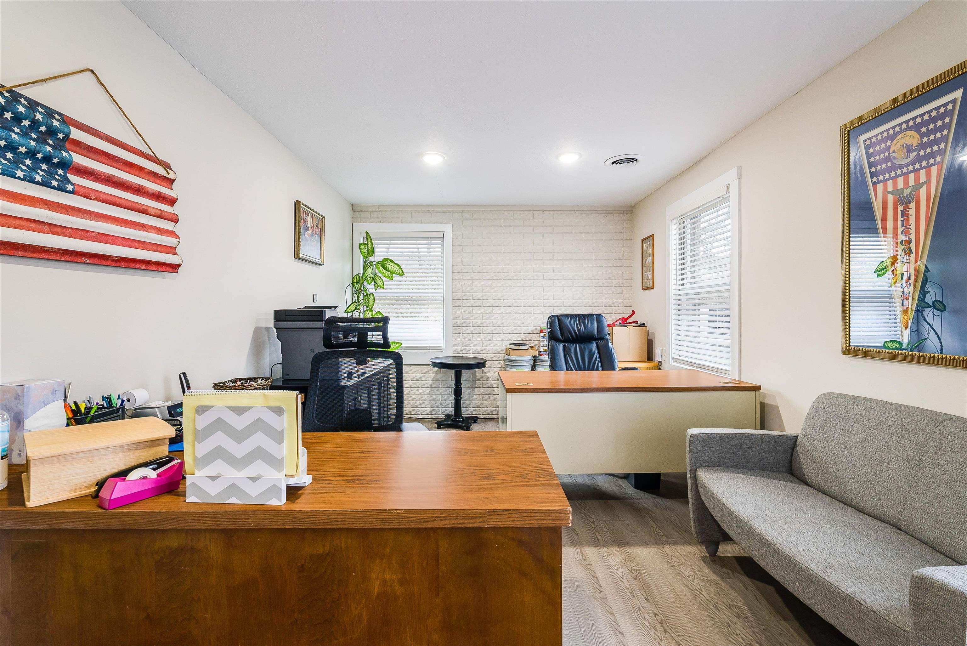 727 LEE HWY, VERONA, Virginia 24482, ,Commercial,727 LEE HWY,674099 MLS # 674099