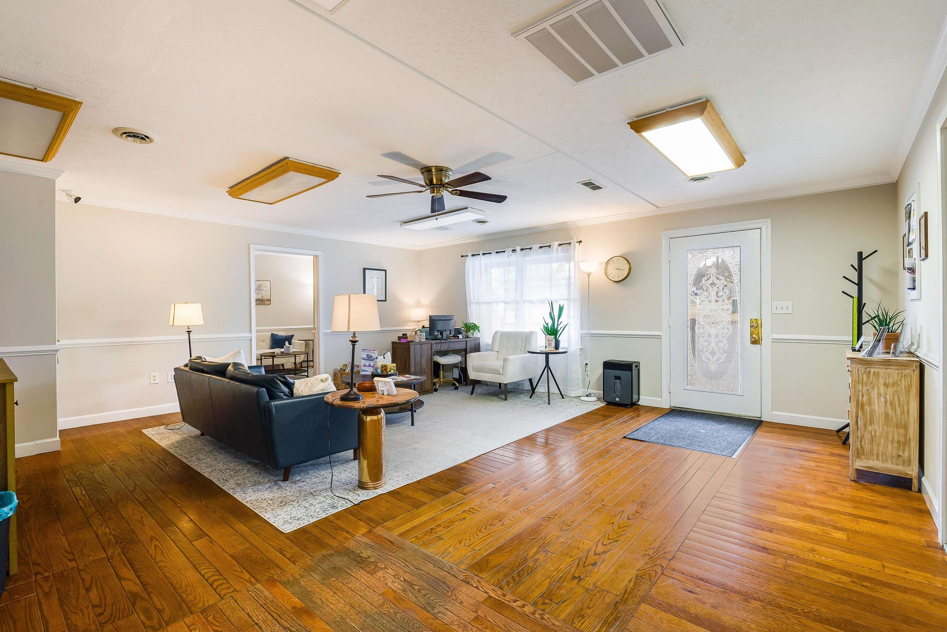 727 LEE HWY, VERONA, Virginia 24482, ,Commercial,727 LEE HWY,674099 MLS # 674099