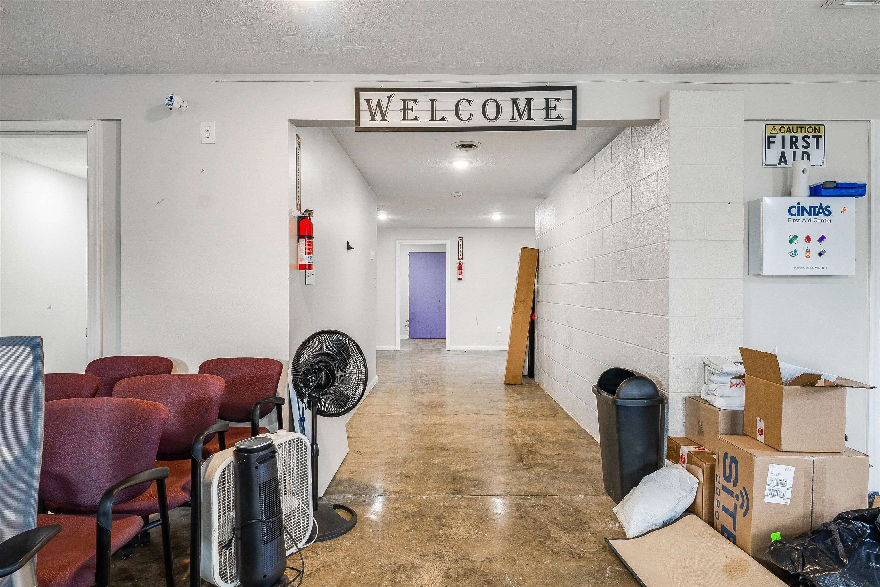 727 LEE HWY, VERONA, Virginia 24482, ,Commercial,727 LEE HWY,674099 MLS # 674099