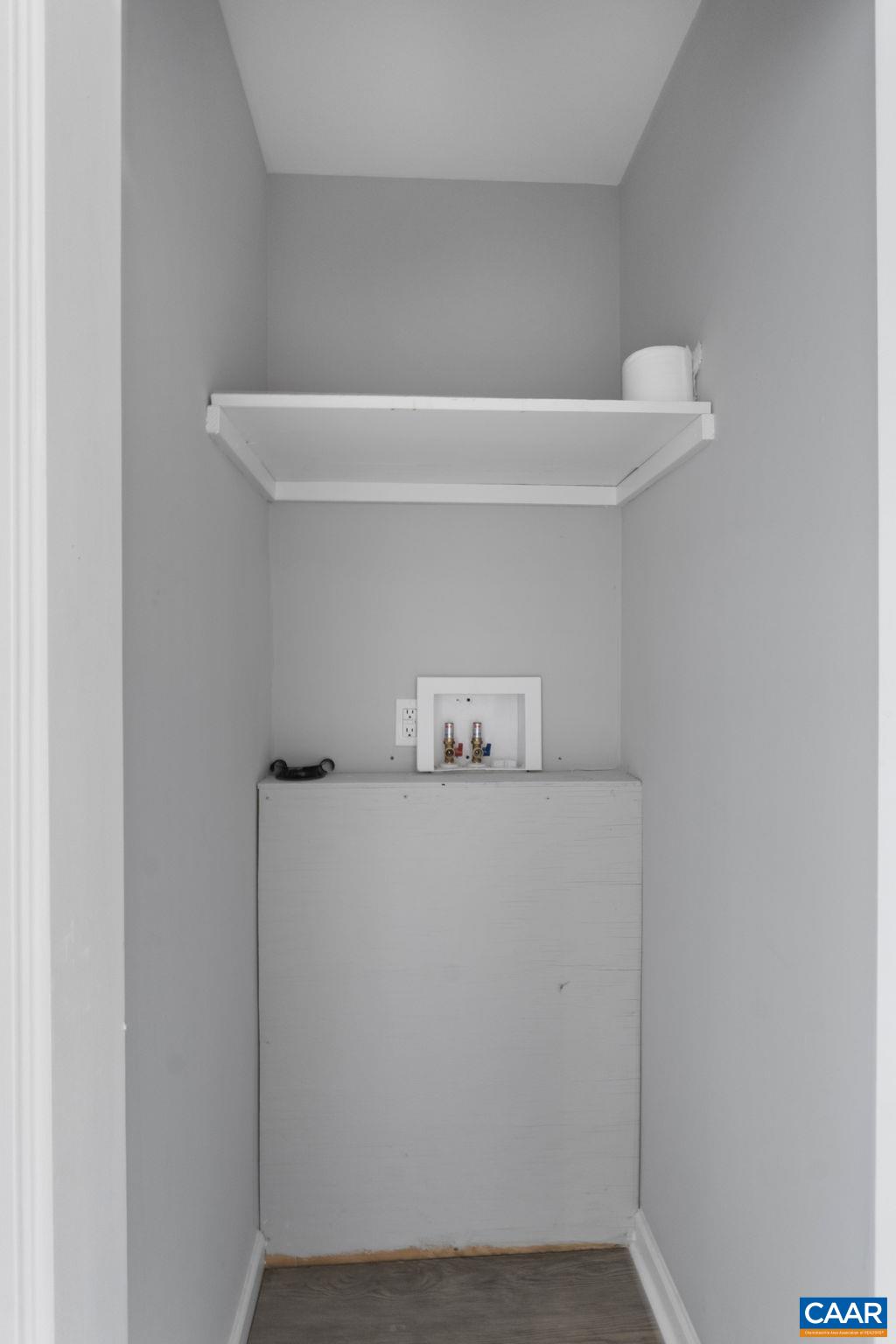 827 SAINT CLAIR AVE, CHARLOTTESVILLE, Virginia 22902, ,Residential,827 SAINT CLAIR AVE,674093 MLS # 674093