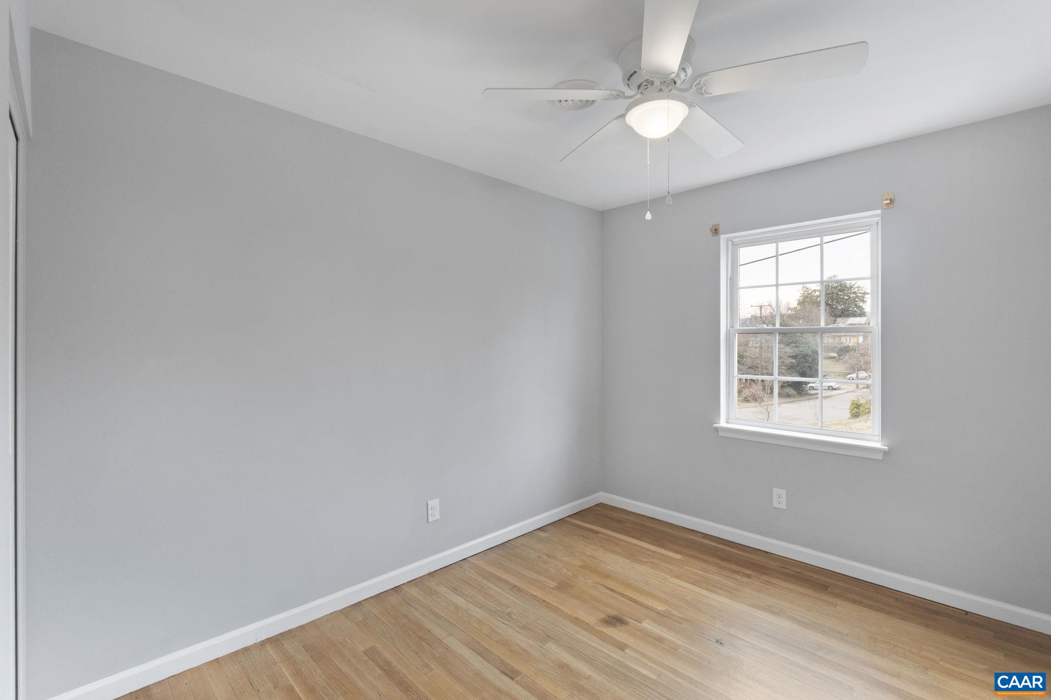 827 SAINT CLAIR AVE, CHARLOTTESVILLE, Virginia 22902, ,Residential,827 SAINT CLAIR AVE,674093 MLS # 674093