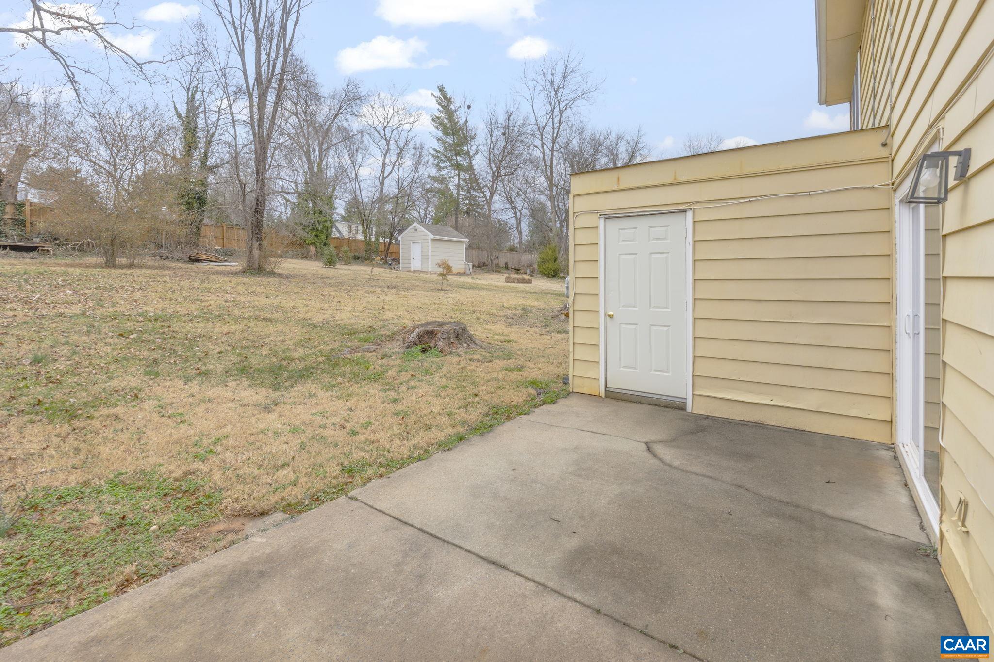 827 SAINT CLAIR AVE, CHARLOTTESVILLE, Virginia 22902, ,Residential,827 SAINT CLAIR AVE,674093 MLS # 674093