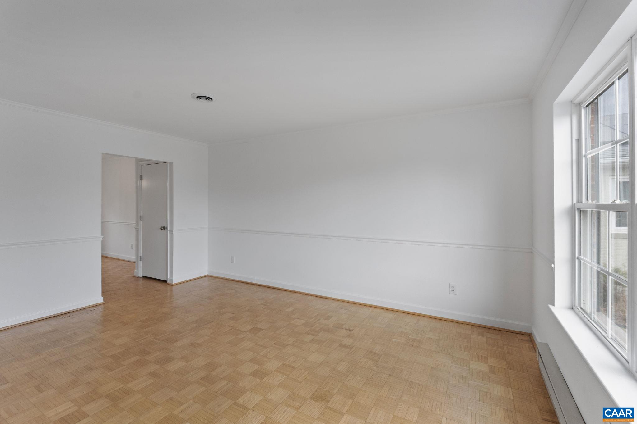 827 SAINT CLAIR AVE, CHARLOTTESVILLE, Virginia 22902, ,Residential,827 SAINT CLAIR AVE,674093 MLS # 674093