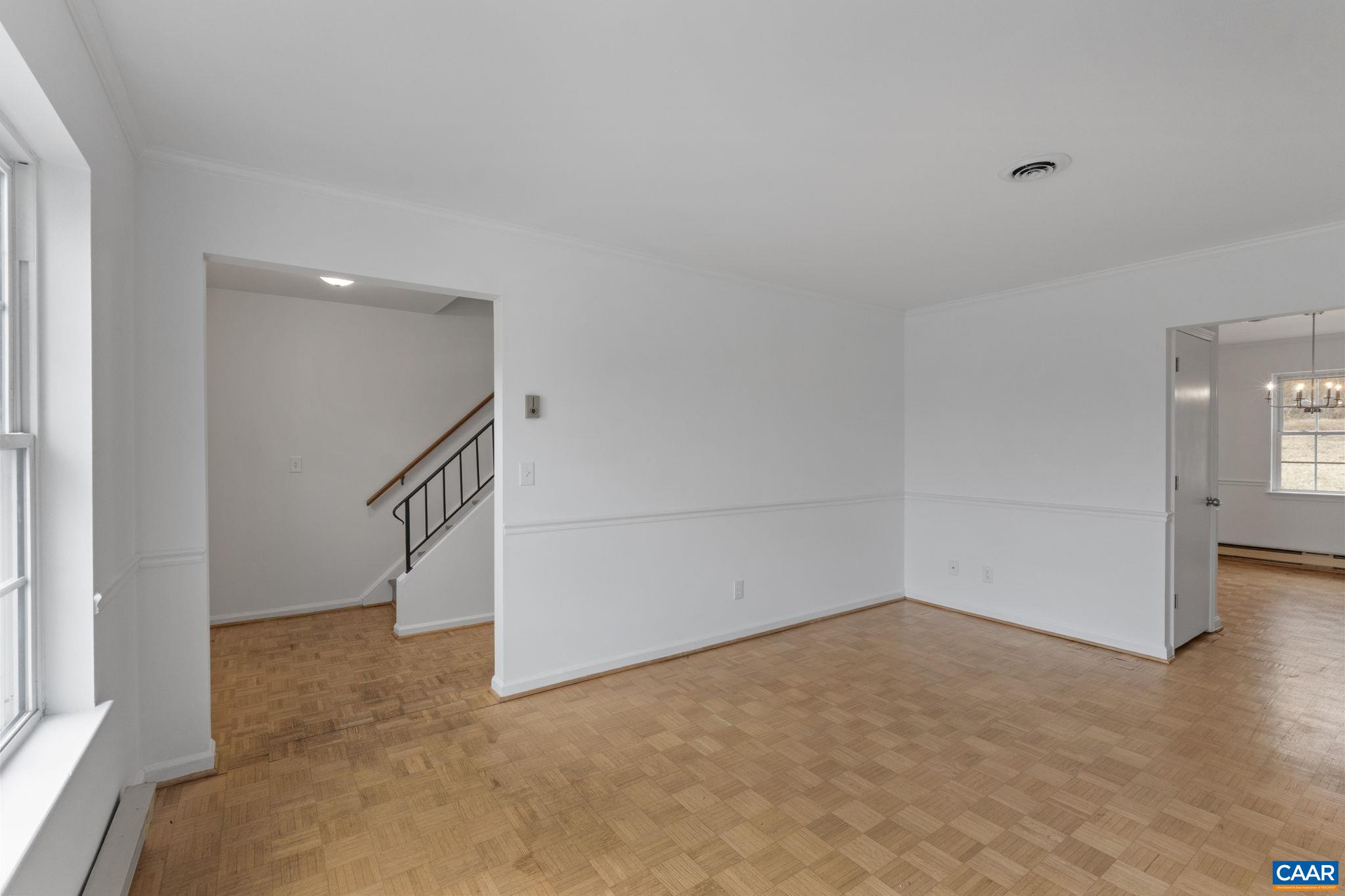 827 SAINT CLAIR AVE, CHARLOTTESVILLE, Virginia 22902, ,Residential,827 SAINT CLAIR AVE,674093 MLS # 674093