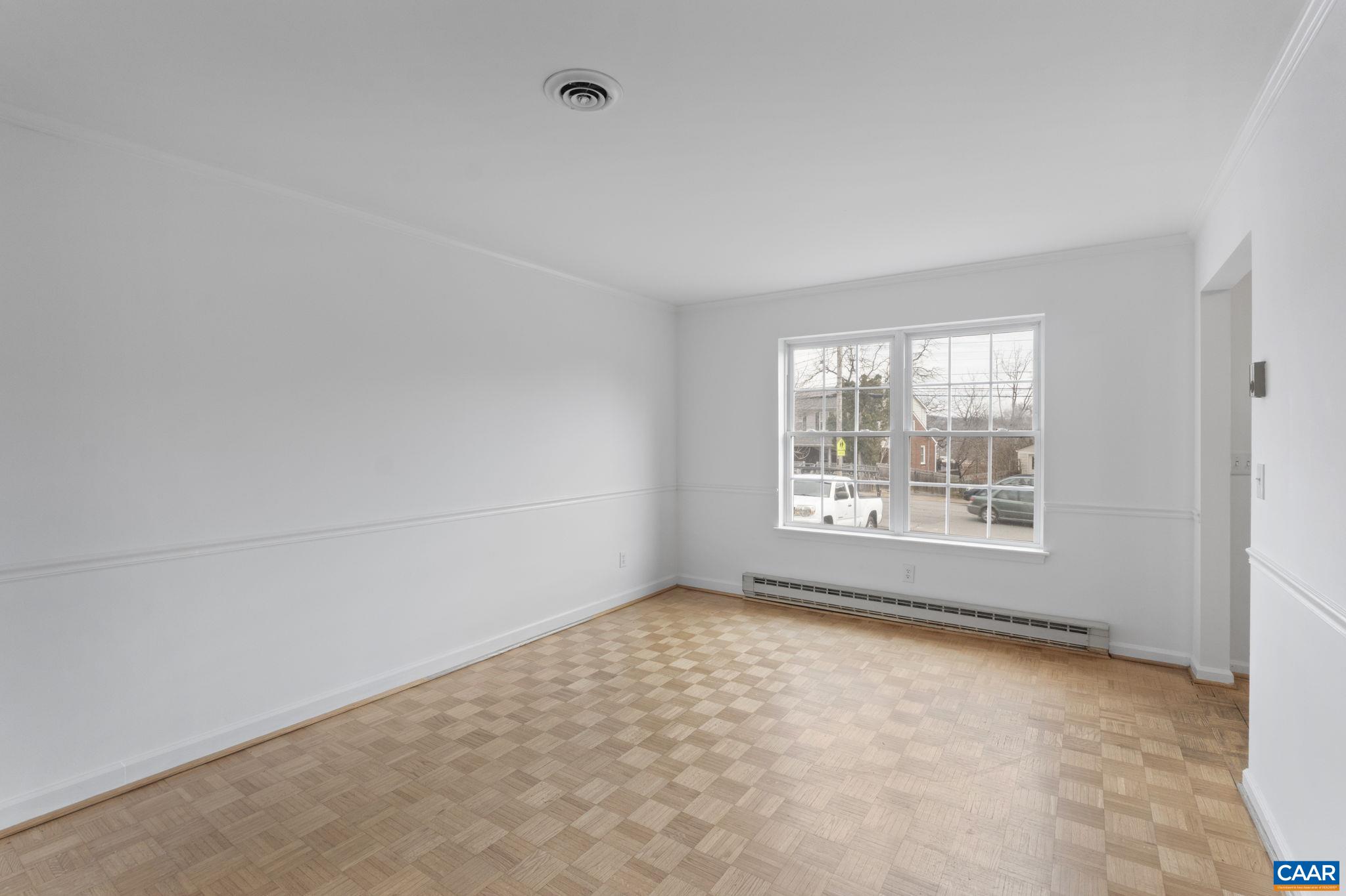 827 SAINT CLAIR AVE, CHARLOTTESVILLE, Virginia 22902, ,Residential,827 SAINT CLAIR AVE,674093 MLS # 674093