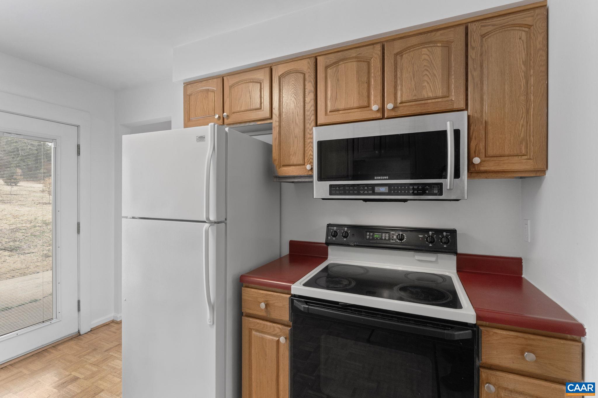 827 SAINT CLAIR AVE, CHARLOTTESVILLE, Virginia 22902, ,Residential,827 SAINT CLAIR AVE,674093 MLS # 674093