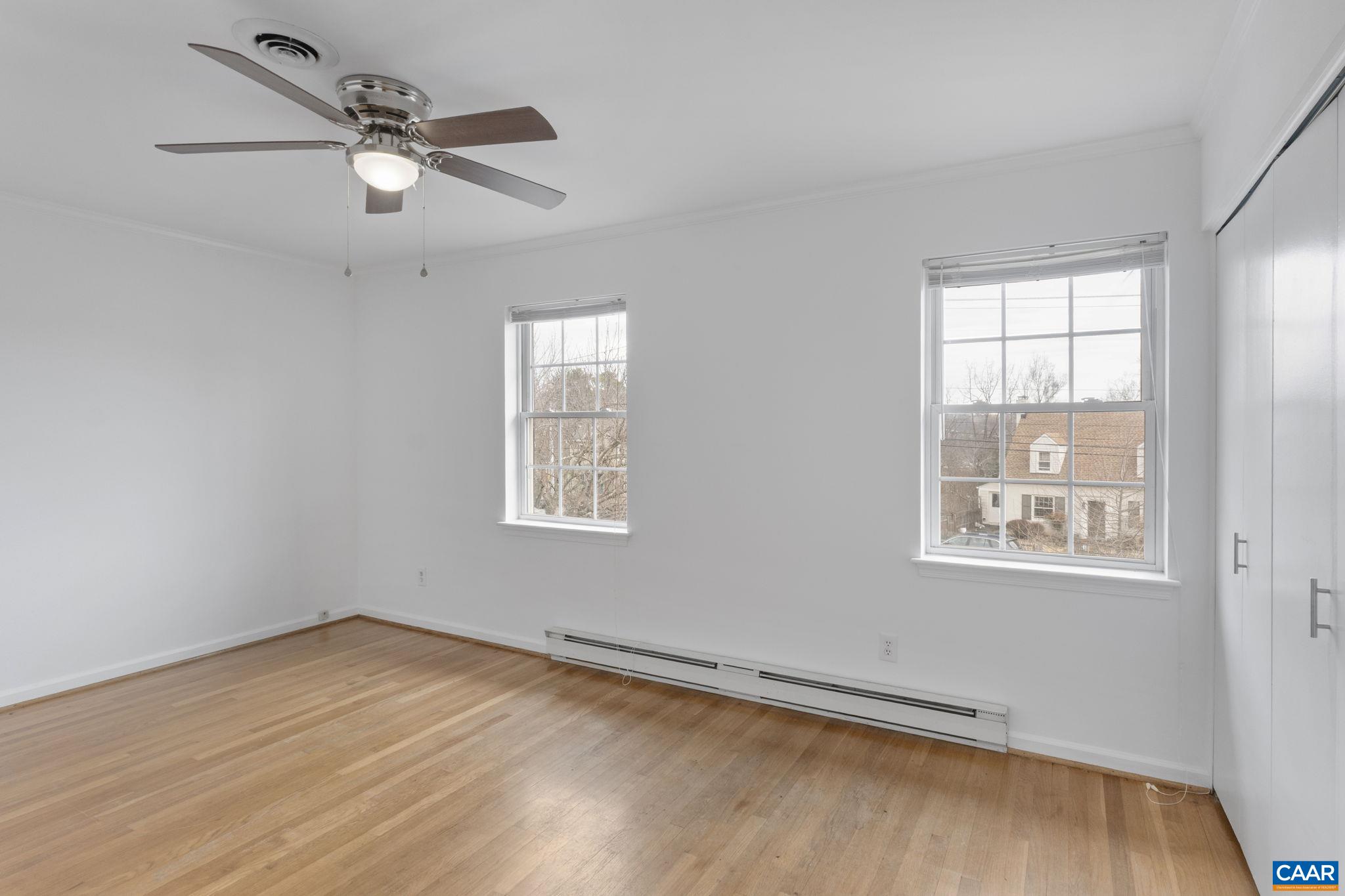 827 SAINT CLAIR AVE, CHARLOTTESVILLE, Virginia 22902, ,Residential,827 SAINT CLAIR AVE,674093 MLS # 674093