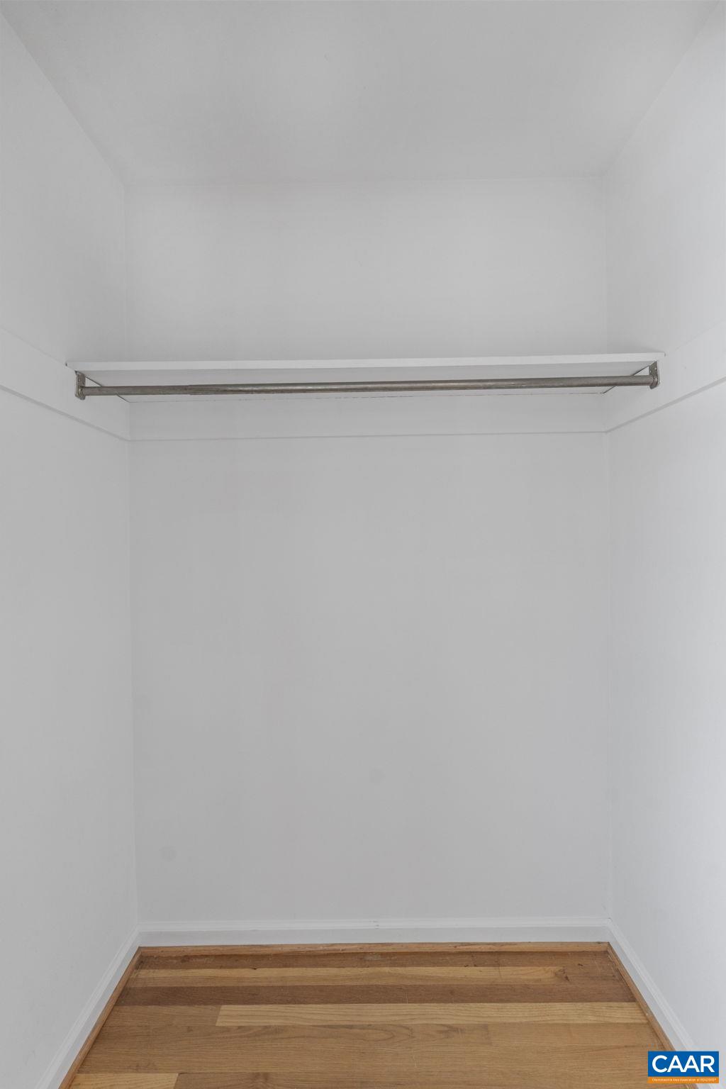 827 SAINT CLAIR AVE, CHARLOTTESVILLE, Virginia 22902, ,Residential,827 SAINT CLAIR AVE,674093 MLS # 674093