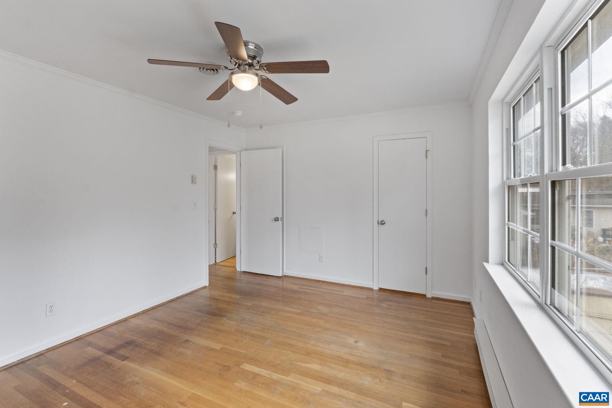 827 SAINT CLAIR AVE, CHARLOTTESVILLE, Virginia 22902, ,Residential,827 SAINT CLAIR AVE,674093 MLS # 674093