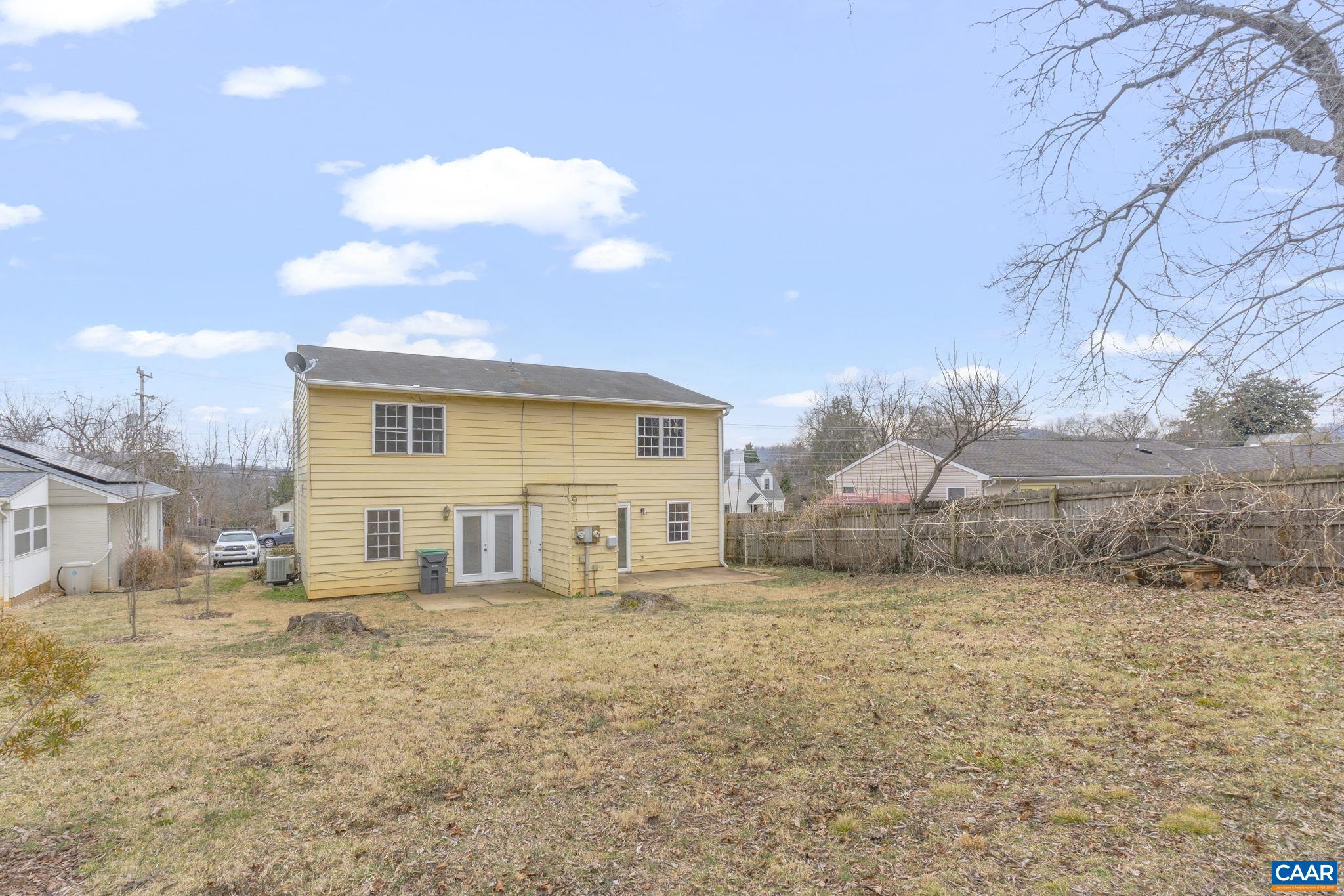 827 SAINT CLAIR AVE, CHARLOTTESVILLE, Virginia 22902, ,Residential,827 SAINT CLAIR AVE,674093 MLS # 674093