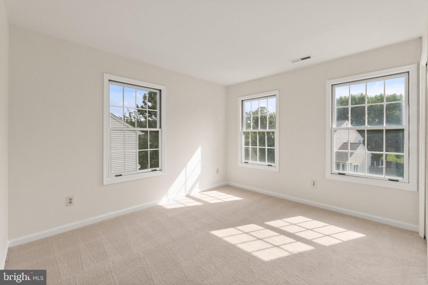 7508 IRENE CT, SPRINGFIELD, Virginia 22153, 3 Bedrooms Bedrooms, ,2 BathroomsBathrooms,Residential,For sale,7508 IRENE CT,VAFX2263698 MLS # VAFX2263698