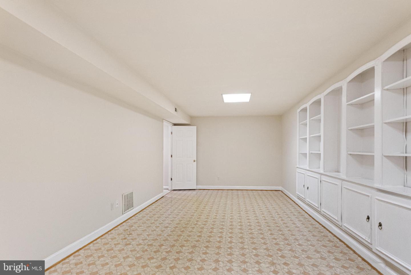 7508 IRENE CT, SPRINGFIELD, Virginia 22153, 3 Bedrooms Bedrooms, ,2 BathroomsBathrooms,Residential,For sale,7508 IRENE CT,VAFX2263698 MLS # VAFX2263698