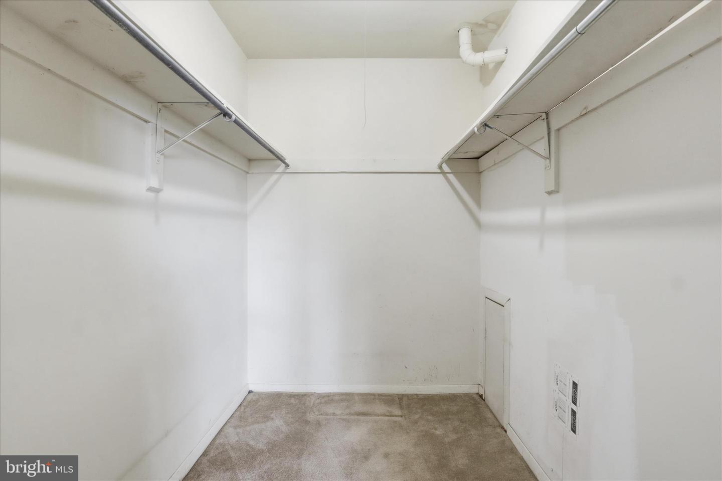 501 N ARMISTEAD ST #T2, ALEXANDRIA, Virginia 22312, 1 Bedroom Bedrooms, ,1 BathroomBathrooms,Residential,For sale,501 N ARMISTEAD ST #T2,VAAX2051604 MLS # VAAX2051604