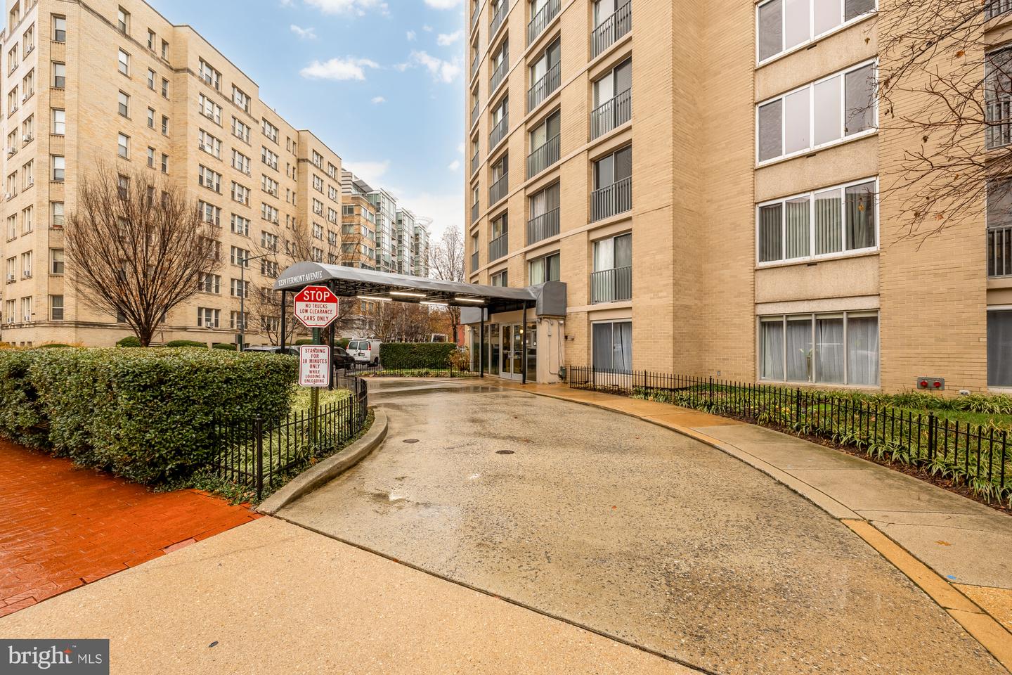 1239 VERMONT AVE NW #102, WASHINGTON, District Of Columbia 20005, 2 Bedrooms Bedrooms, ,2 BathroomsBathrooms,Residential,For sale,1239 VERMONT AVE NW #102,DCDC2233702 MLS # DCDC2233702