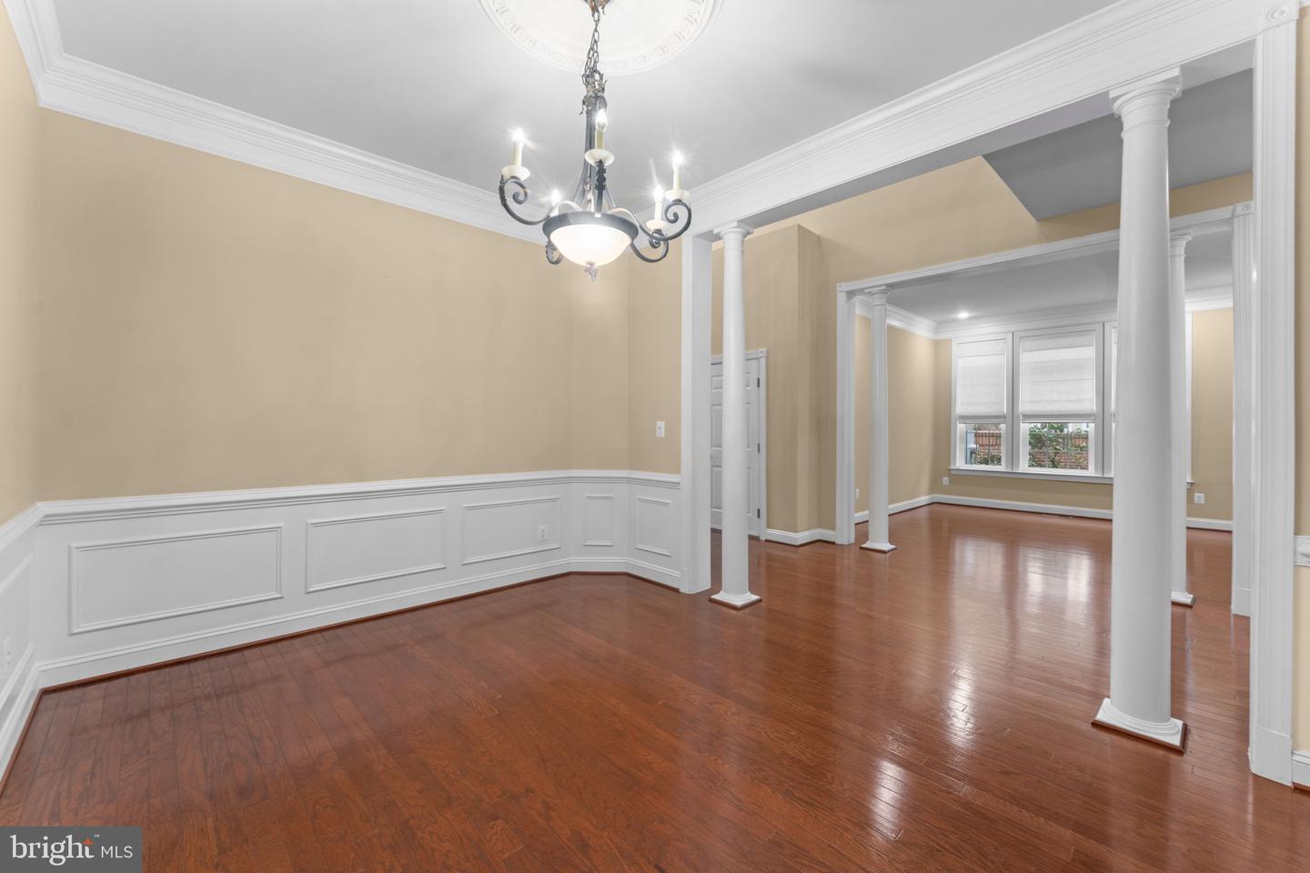 47672 PAULSEN SQ, STERLING, Virginia 20165, 5 Bedrooms Bedrooms, ,4 BathroomsBathrooms,Residential,For sale,47672 PAULSEN SQ,VALO2113326 MLS # VALO2113326