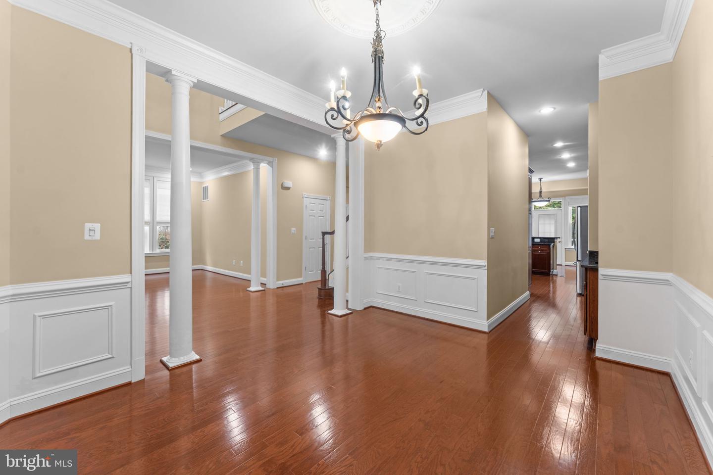 47672 PAULSEN SQ, STERLING, Virginia 20165, 5 Bedrooms Bedrooms, ,4 BathroomsBathrooms,Residential,For sale,47672 PAULSEN SQ,VALO2113326 MLS # VALO2113326