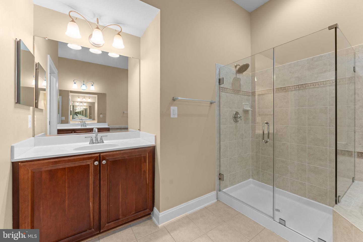 47672 PAULSEN SQ, STERLING, Virginia 20165, 5 Bedrooms Bedrooms, ,4 BathroomsBathrooms,Residential,For sale,47672 PAULSEN SQ,VALO2113326 MLS # VALO2113326