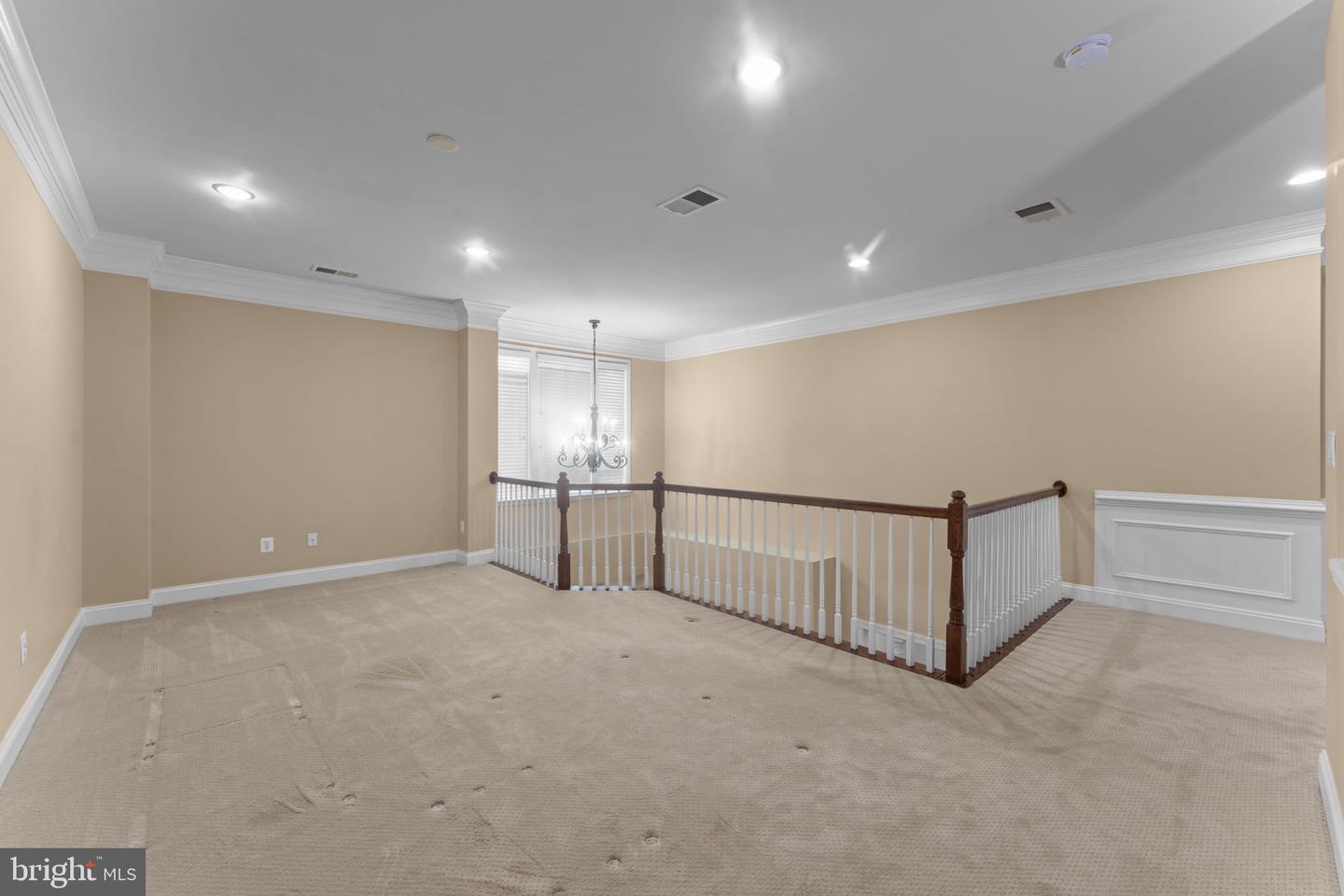 47672 PAULSEN SQ, STERLING, Virginia 20165, 5 Bedrooms Bedrooms, ,4 BathroomsBathrooms,Residential,For sale,47672 PAULSEN SQ,VALO2113326 MLS # VALO2113326